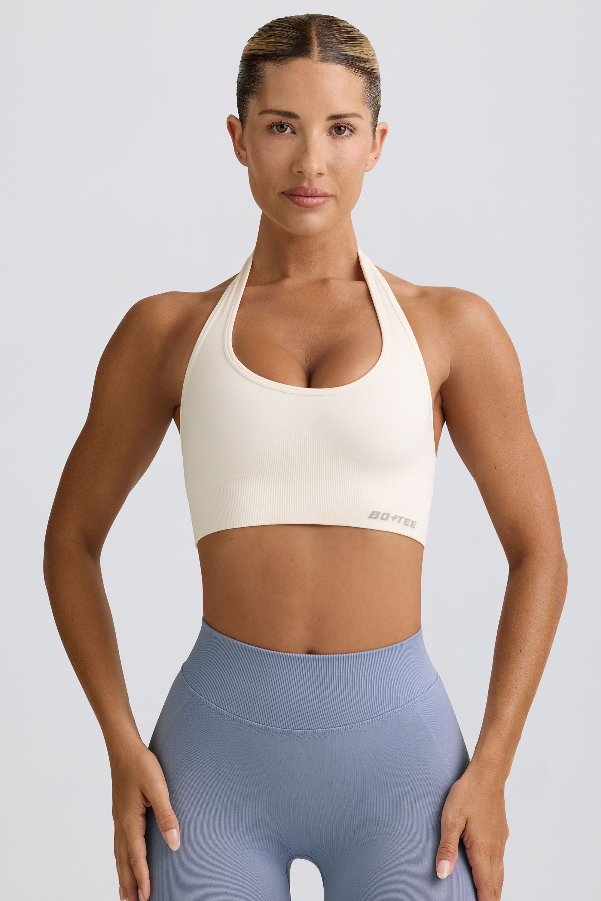 Oh Polly Define Luxe Halterneck brassière sport blanc maintien modéré