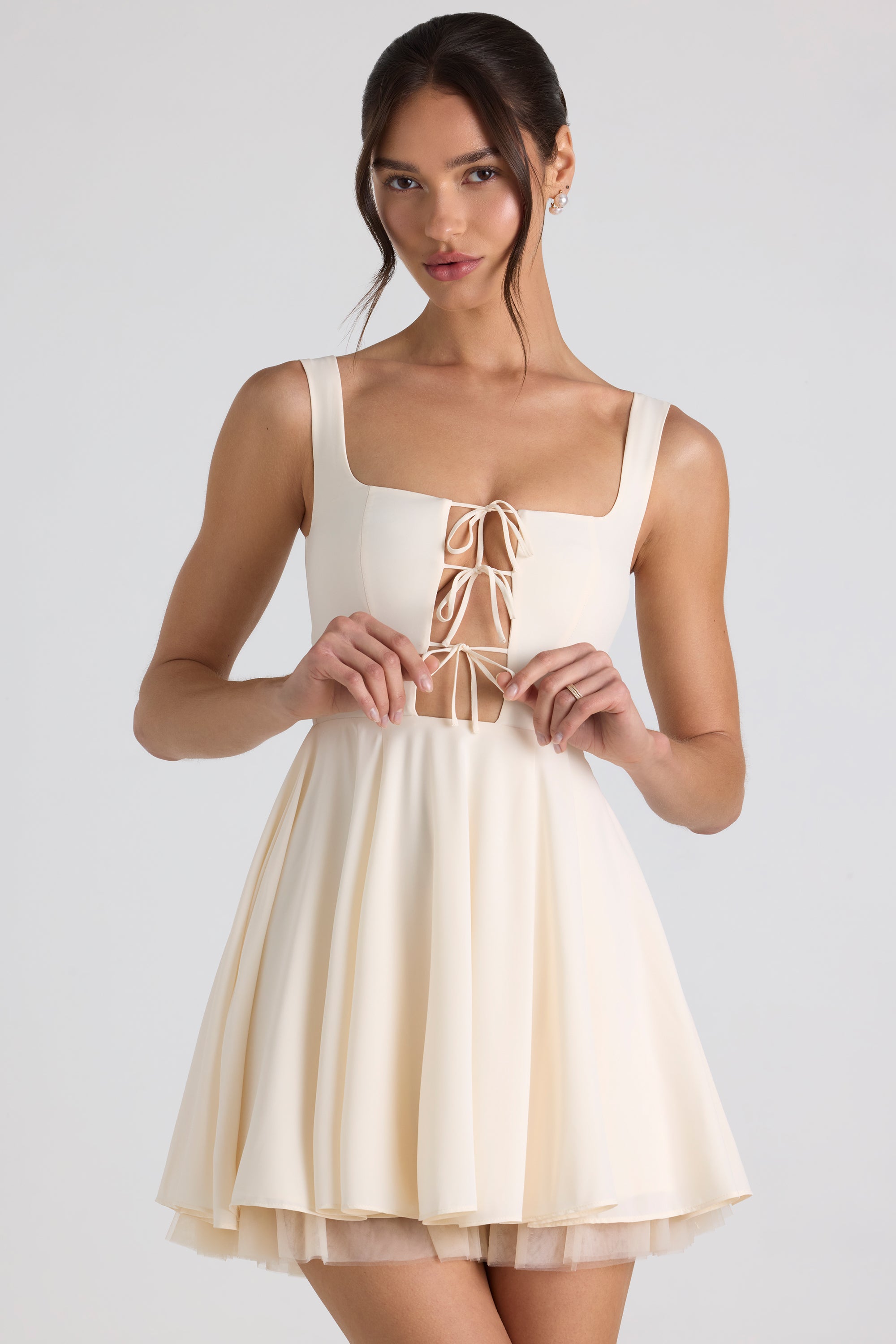 Oh Polly Nanisca 8285 mini robe ivoire georgette ajourée