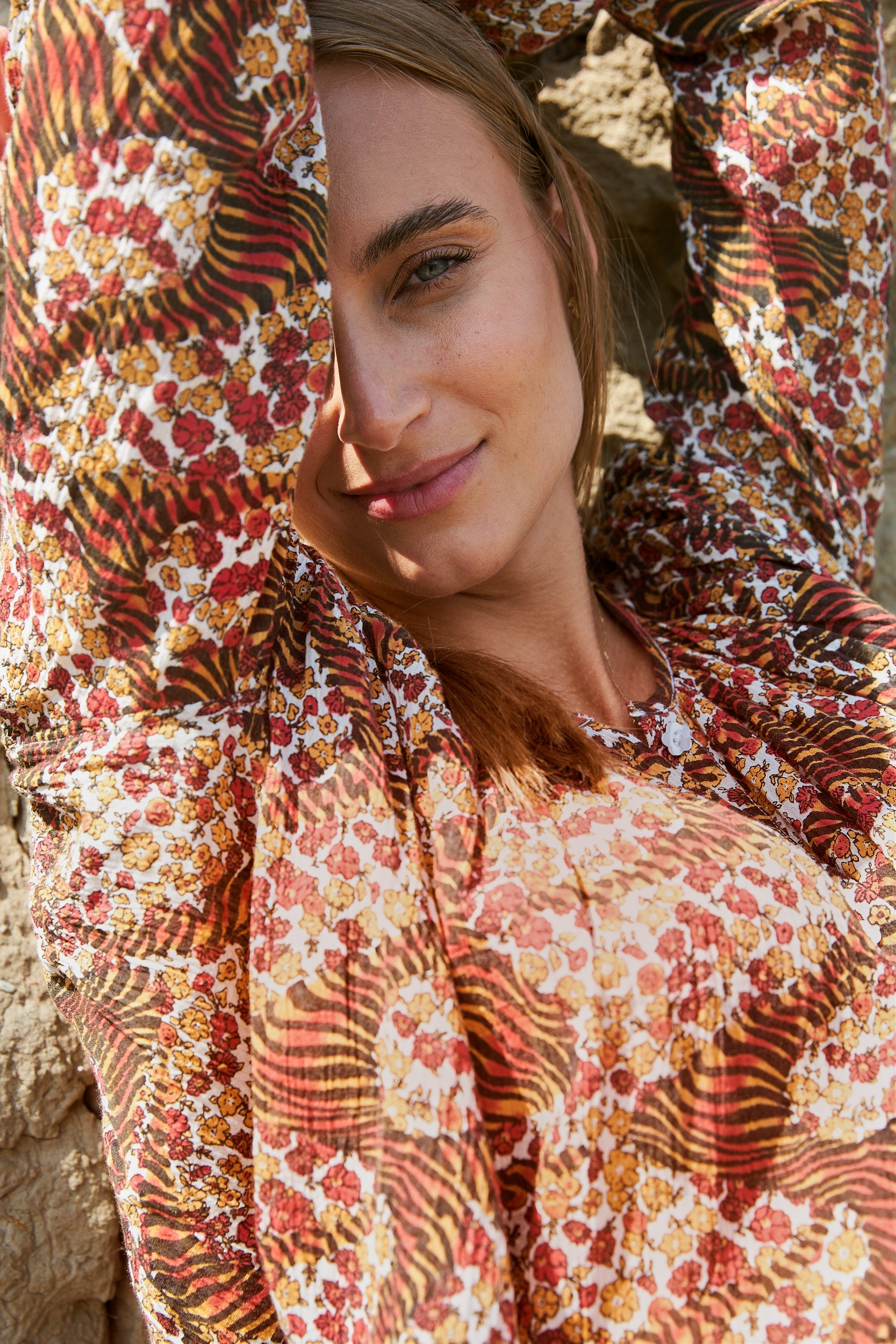 CHICOSOLEIL TOPS Chemise MIRANDA coton tiger and roses