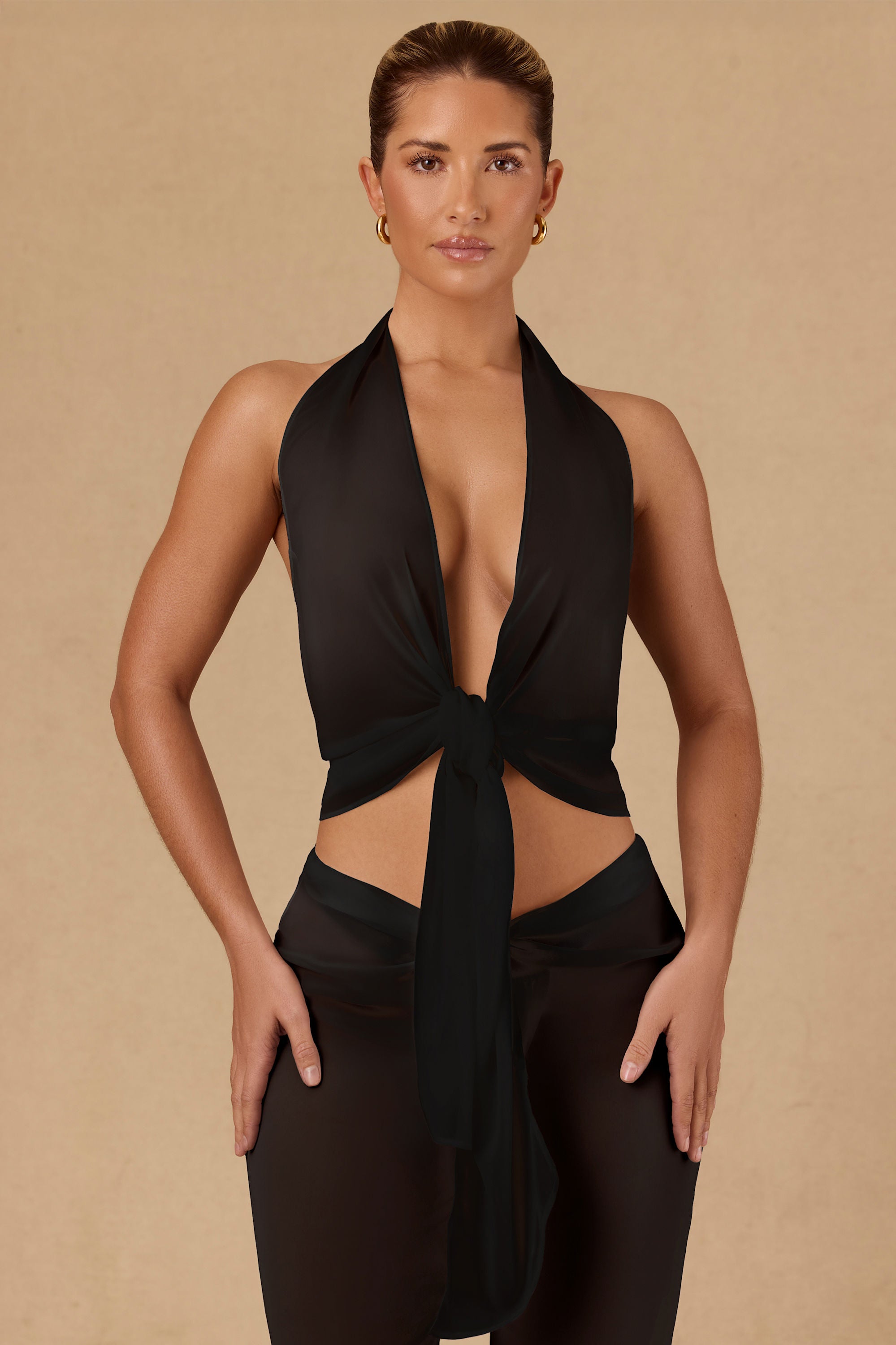 Oh Polly Harbour crop top noir halterneck noué