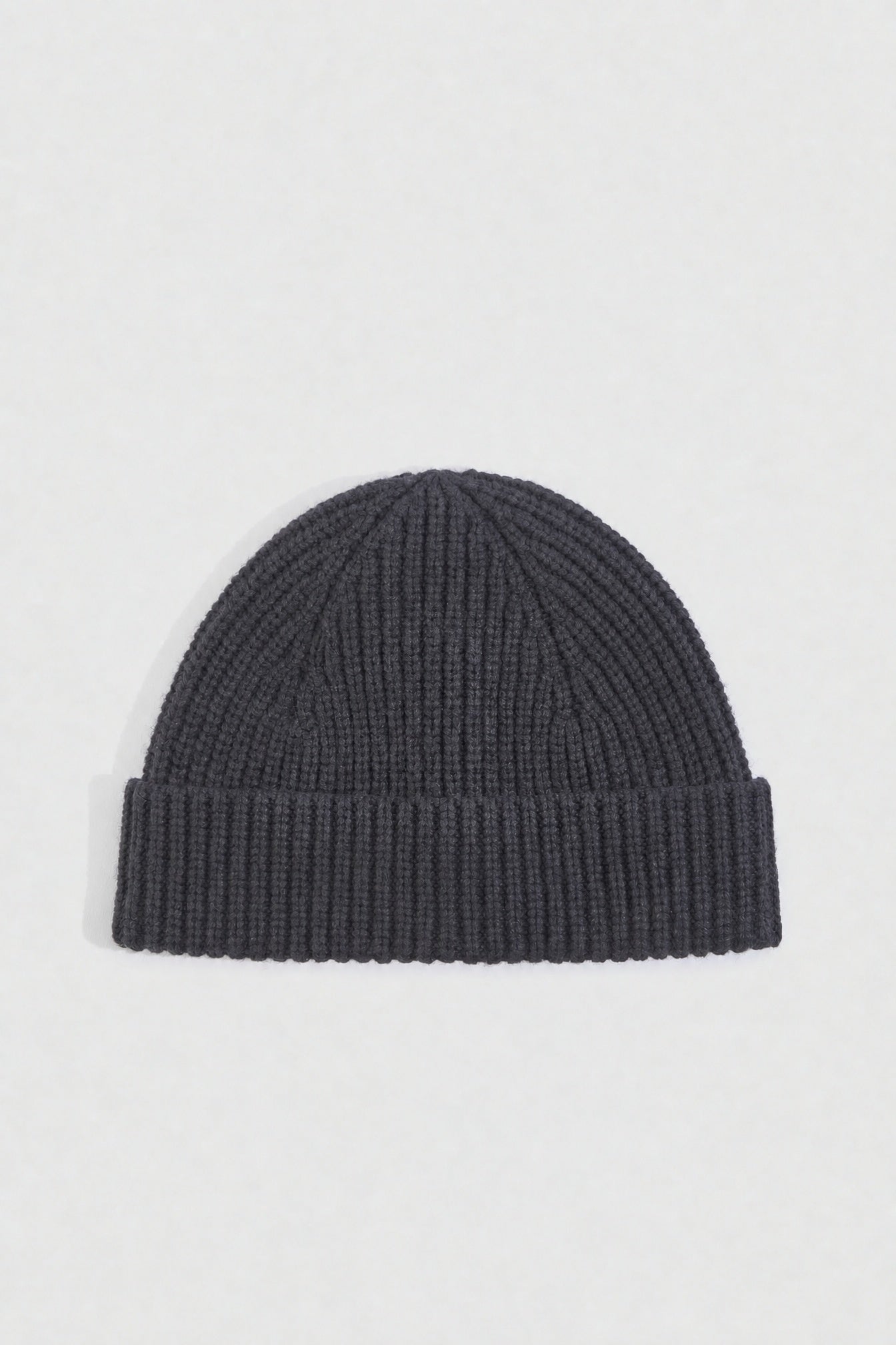Liviana Conti Inés bonnet noir cachemire recyclé maille