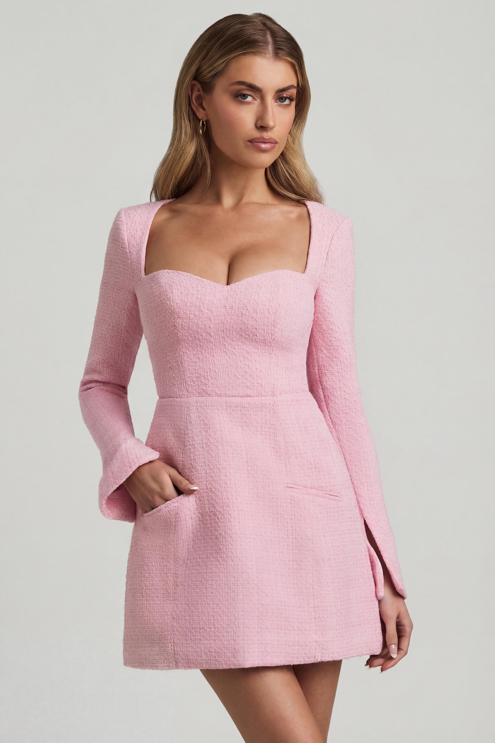 Oh Polly Dresses robe mini rose pâle Tacita structurée