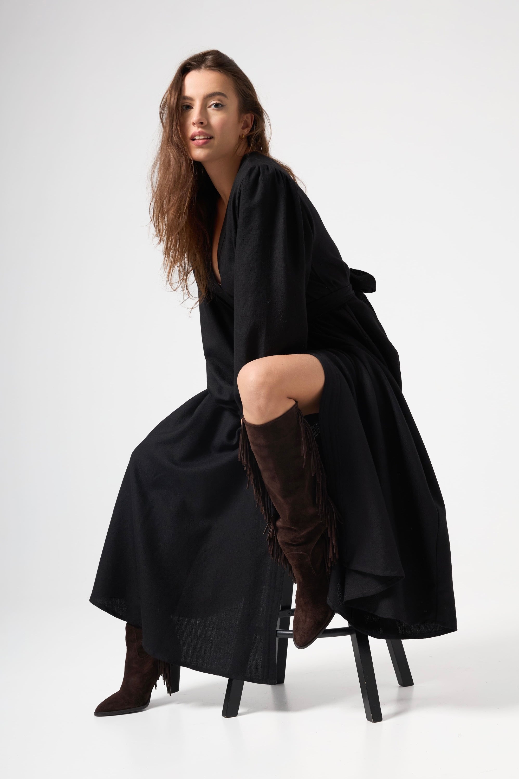 Chicosoleil Diana Robe longue noire croisée S laine vierge