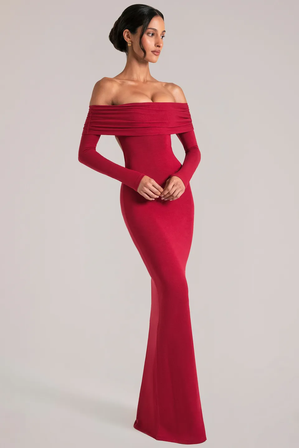 Oh Polly 15984 robe maxi rouge cerise épaules nues