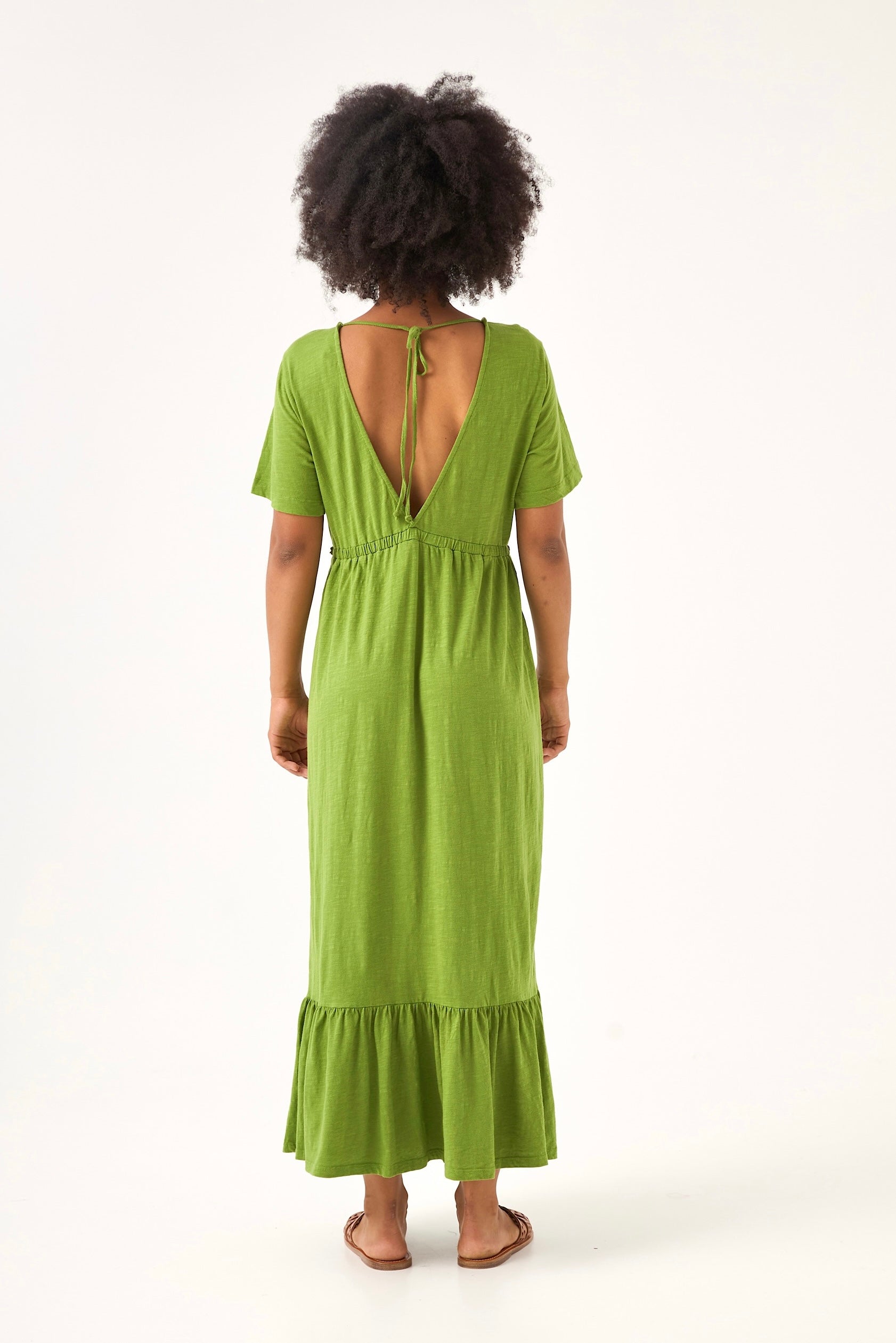 Chicosoleil Leona robe longue vert péridot col V coton