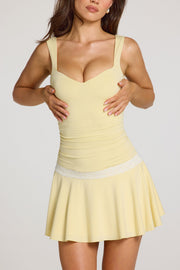 Oh Polly Maia Mini Robe Jaune Pastel Modal Col Cœur