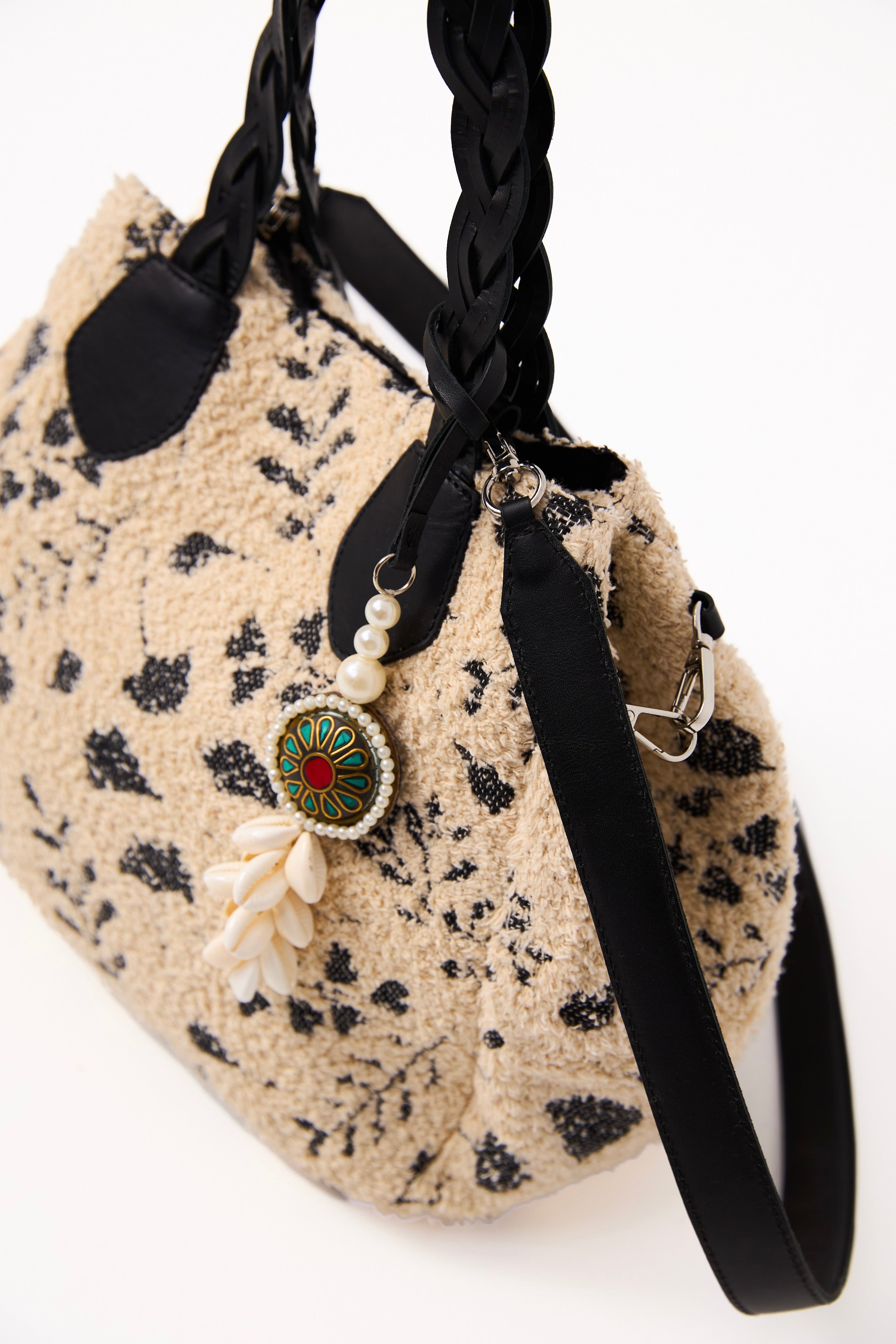 Chicosoleil Anahi sac besace crème fleurs cuir