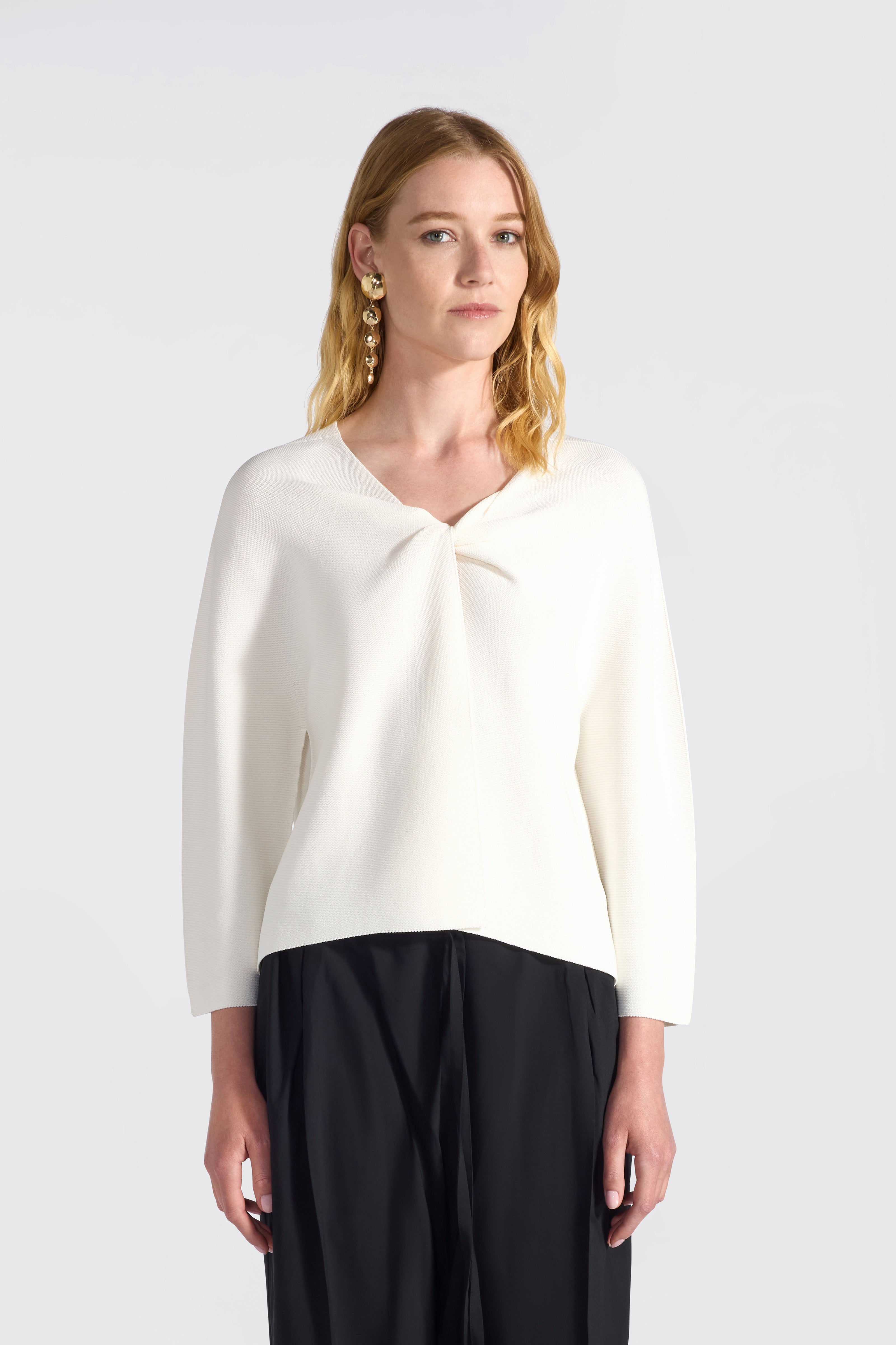 Liviana Conti Paula F6SA18 pull col V viscose noir