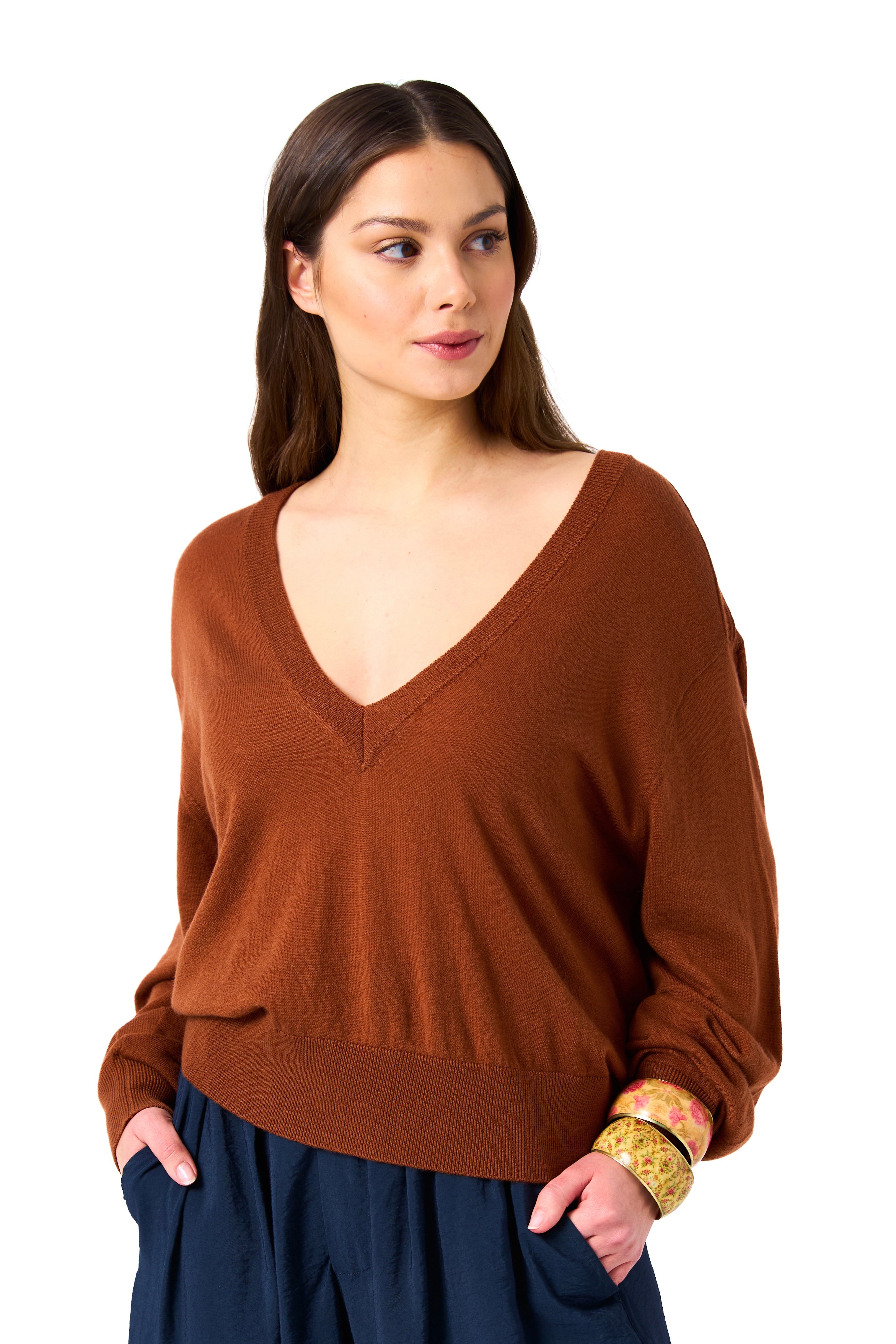 Chicosoleil Poupy pull oversize caramel col V maille