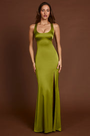 Oh Polly Vittoria robe maxi olive satin dos lacets