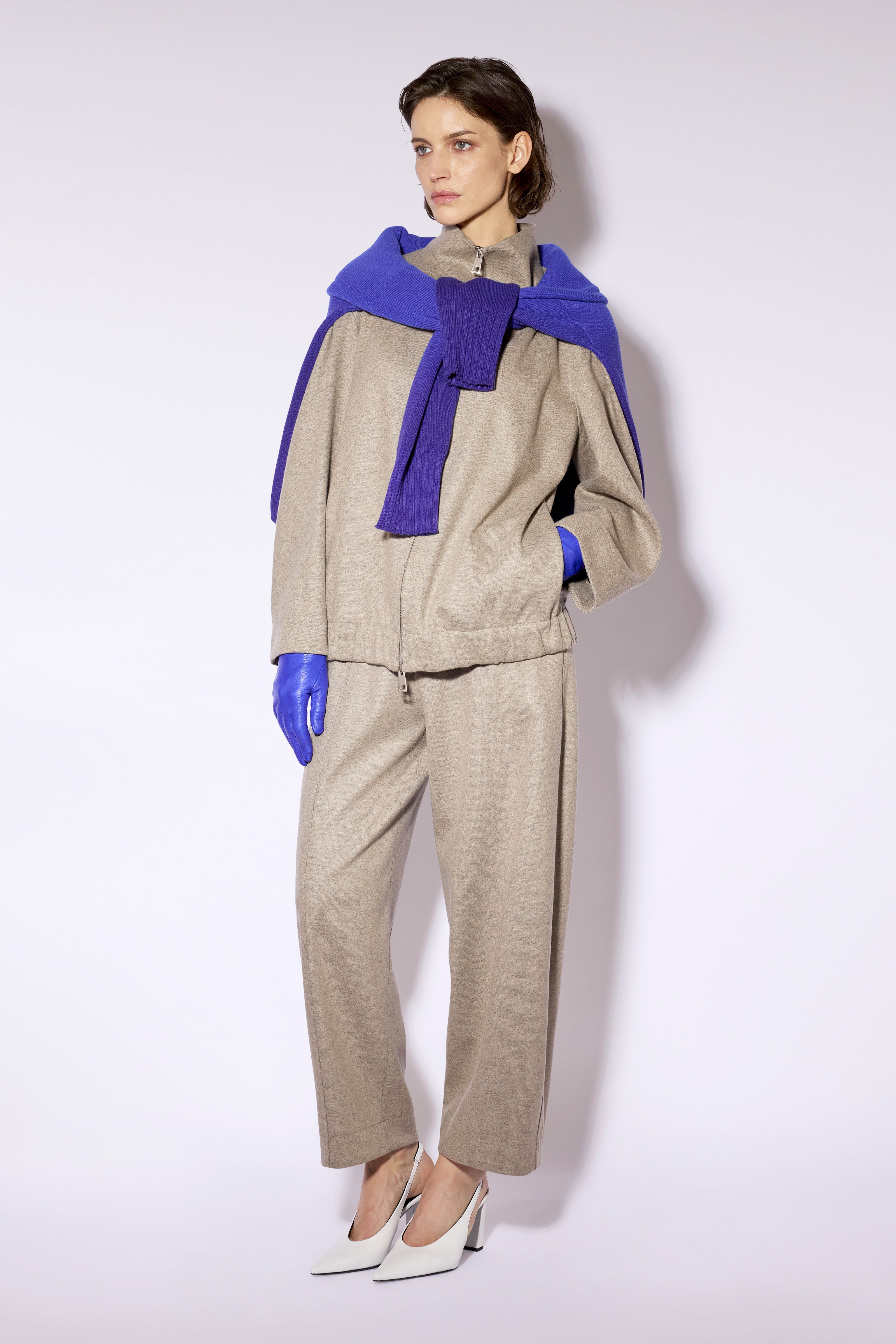 Liviana Conti Danver veste marron cachemire 38