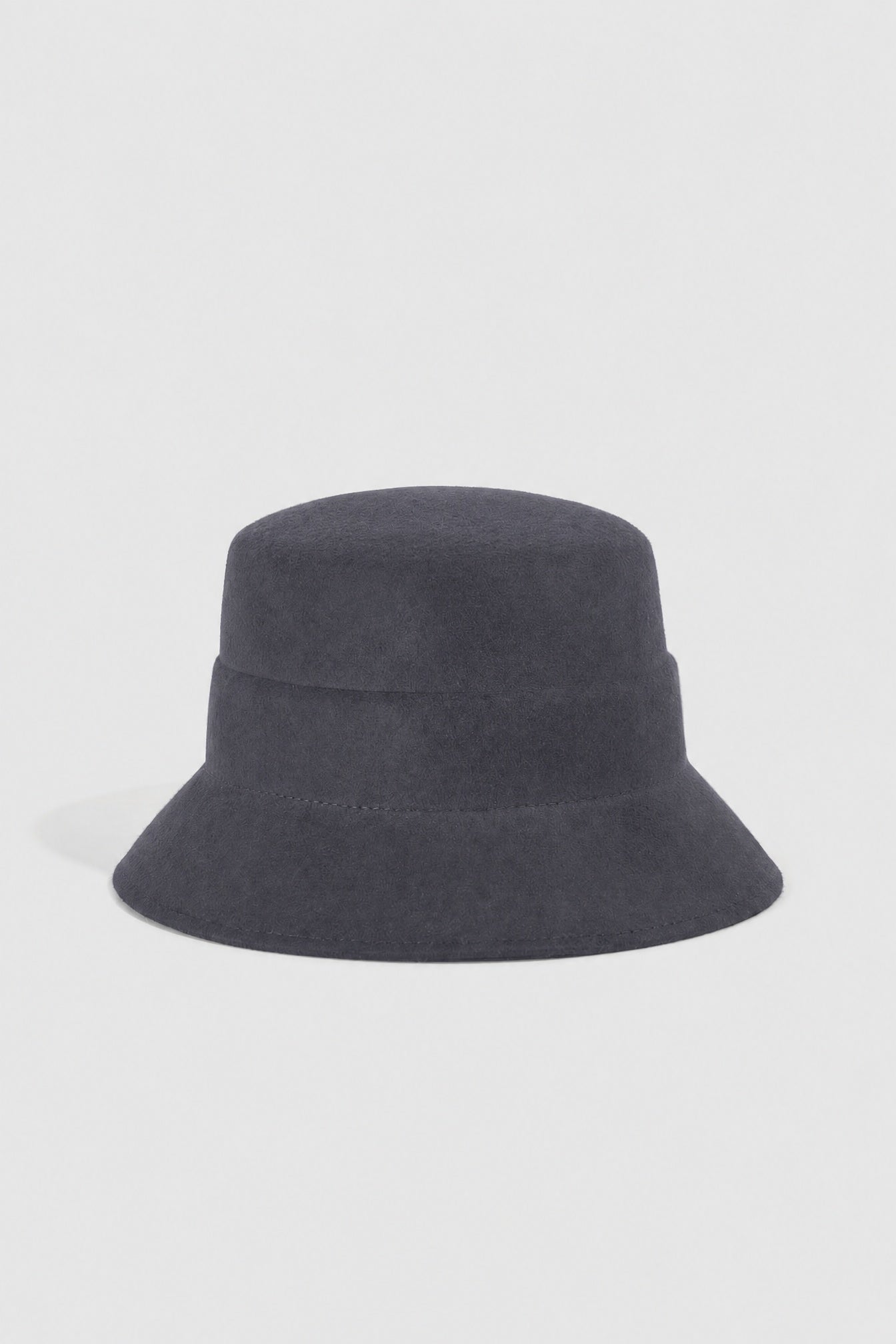 Liviana Conti Greta bob feutre bleuette taille 57