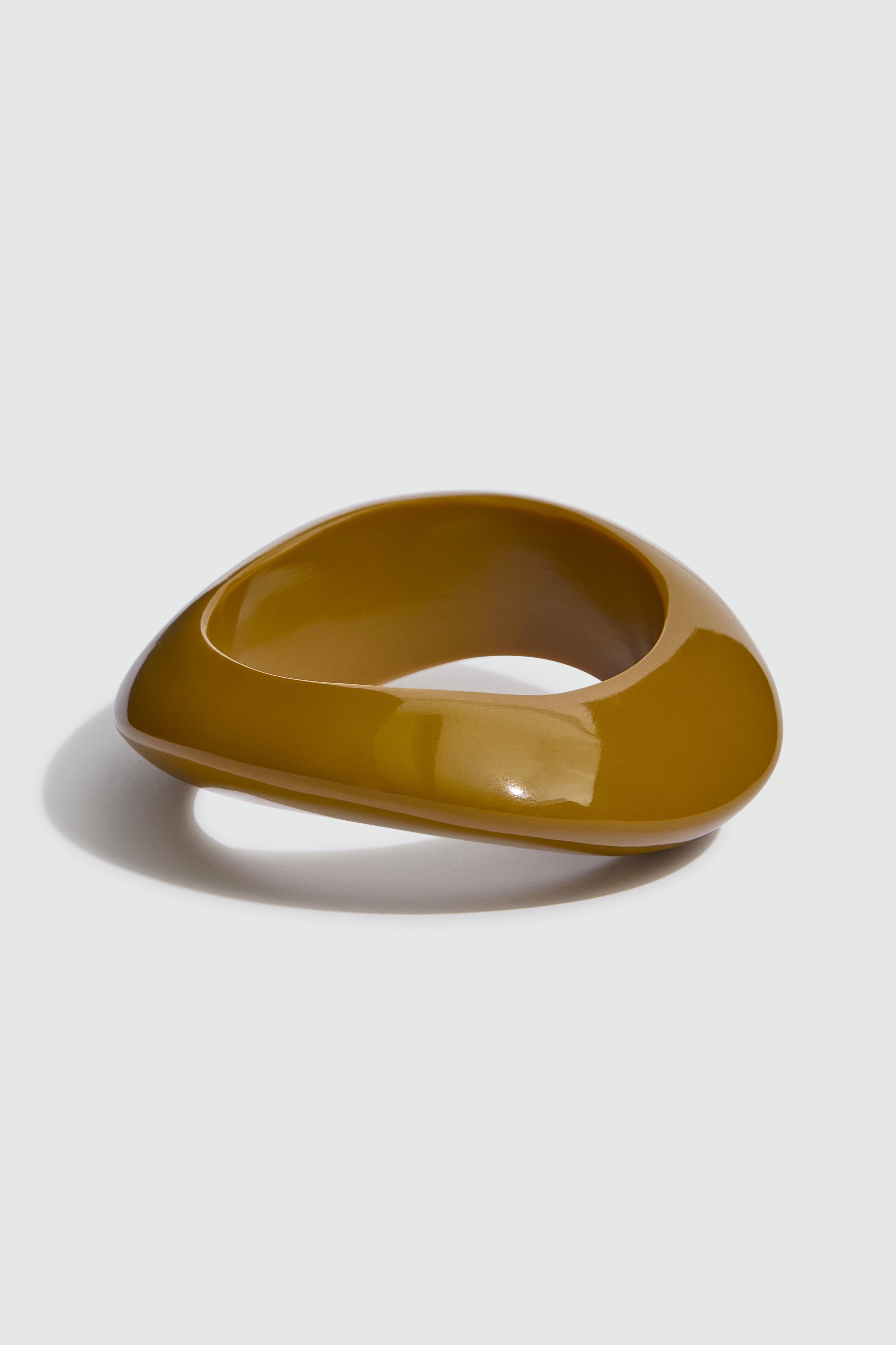 Liviana Conti Dorin bracelet résine ocre vague