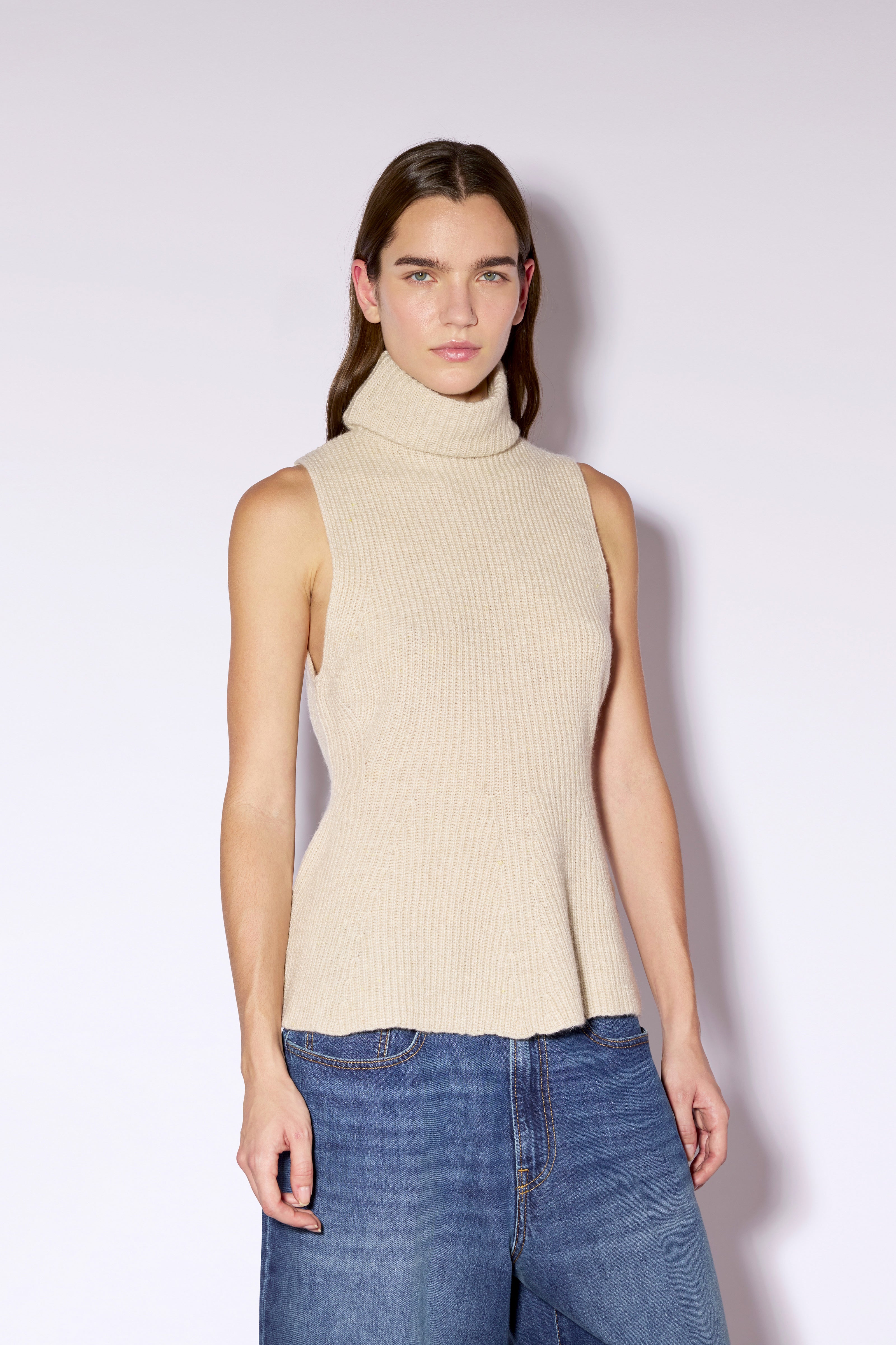 Liviana Conti Dedra gilet en maille beige cachemire