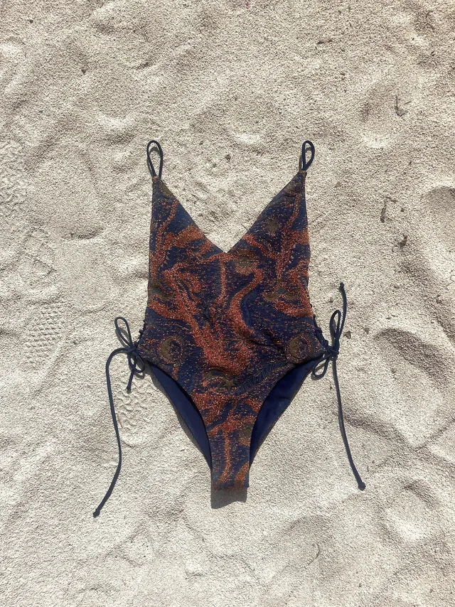 The Ethiquette Constellation maillot une pièce pailleté