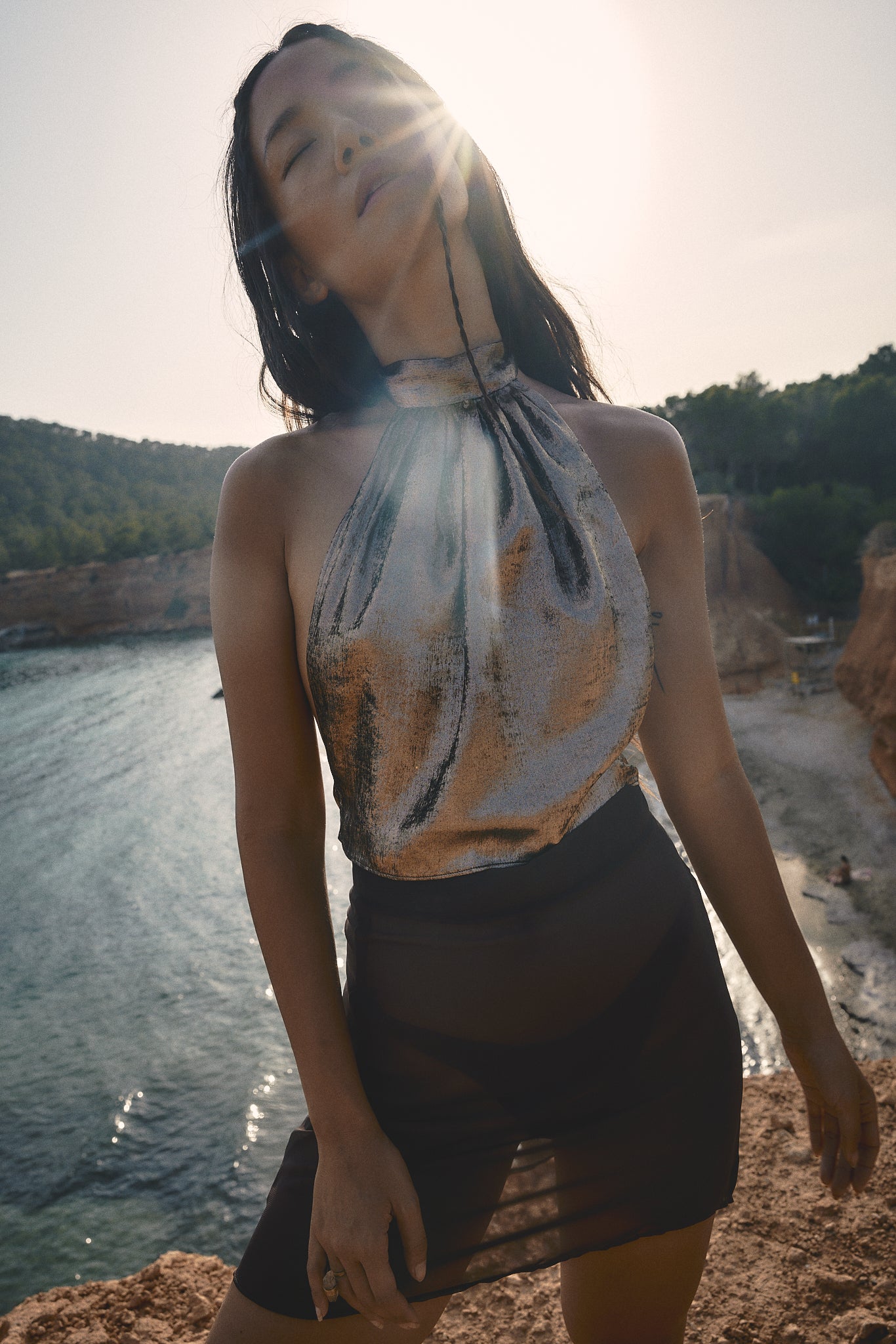 The Ethiquette Solar Zahara top satin lurex brillant