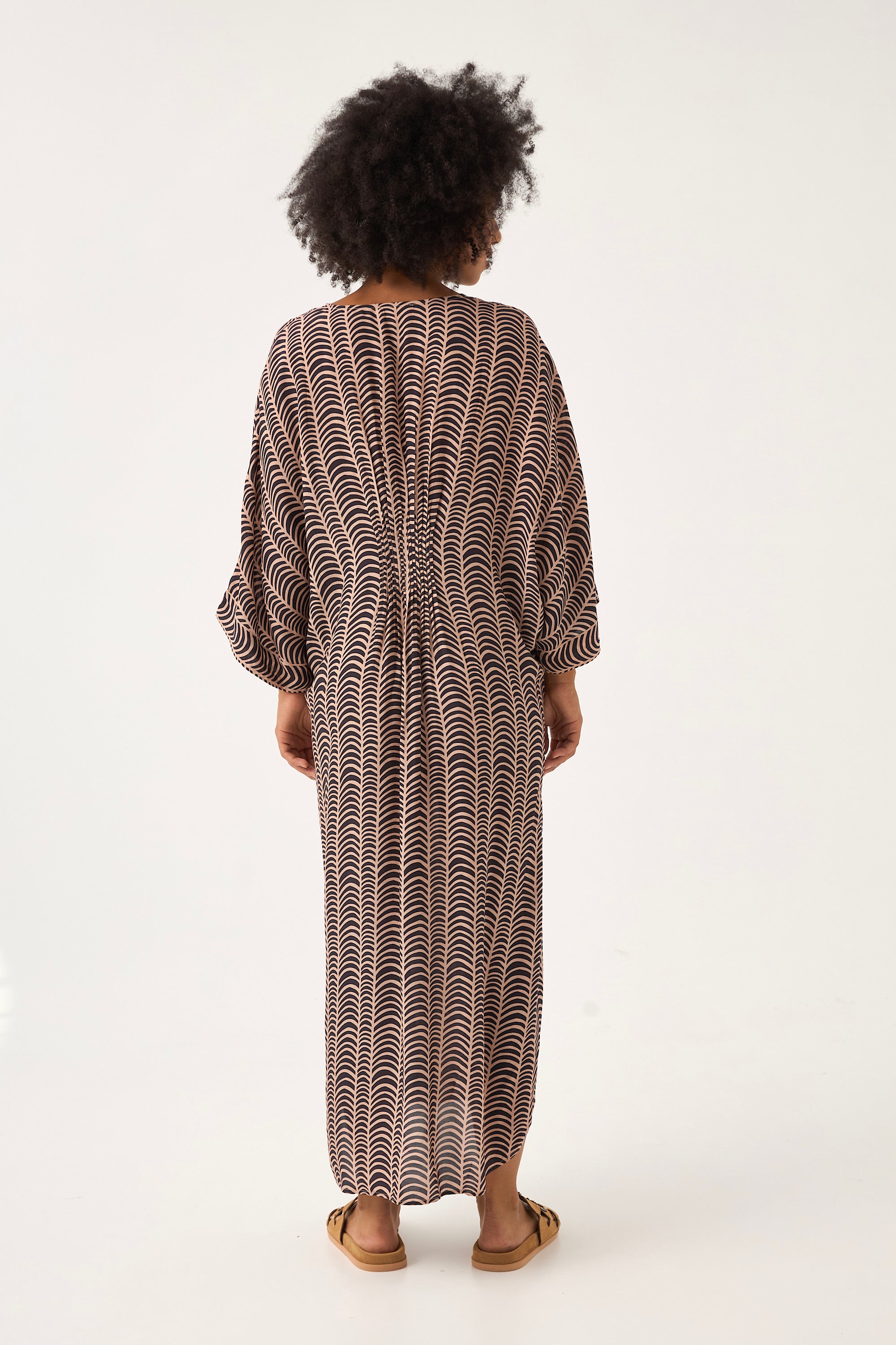 CHICOSOLEIL KAILI robe kaftan viscose sable ébène S