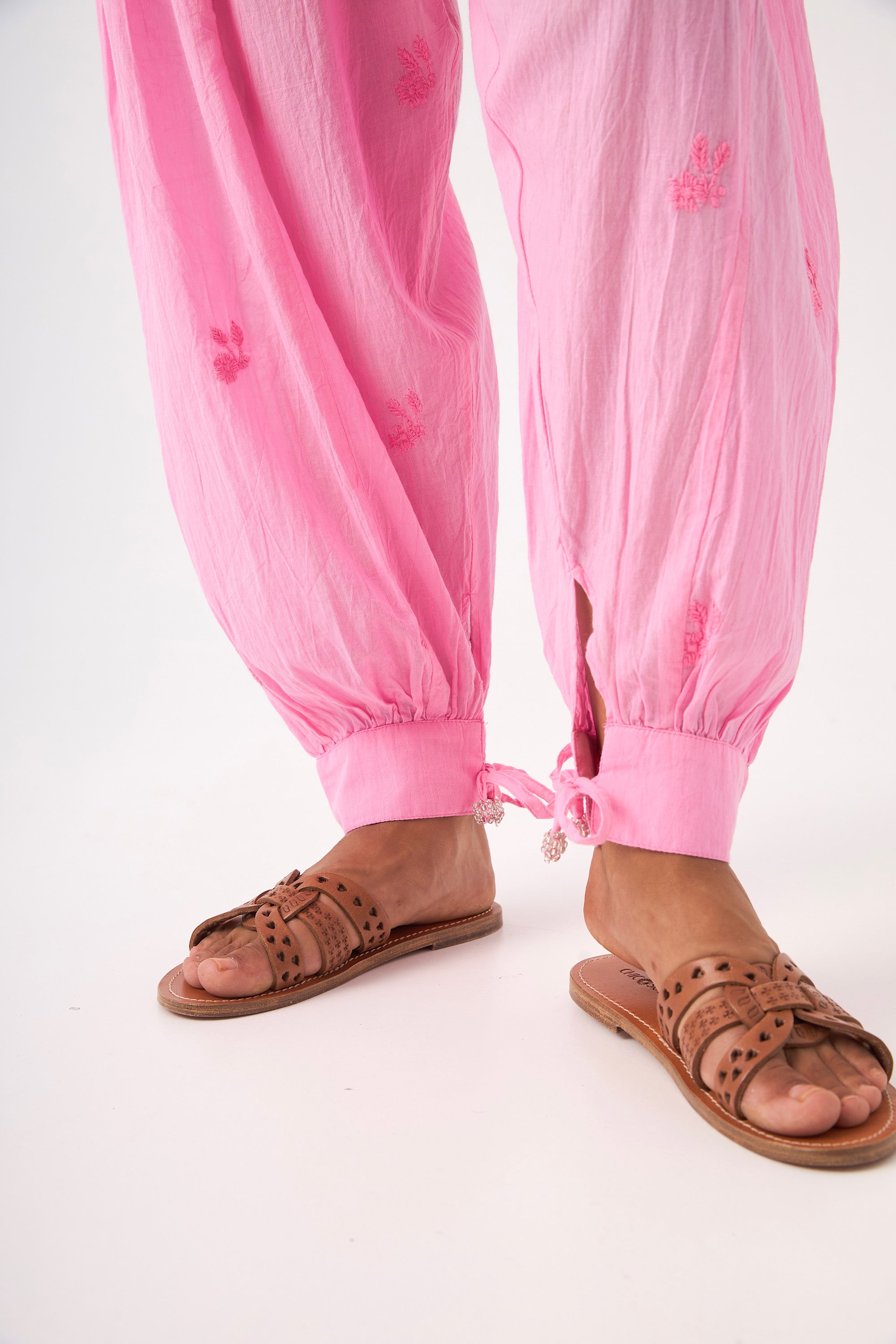 Chicosoleil Jasmin pantalon sarouel rose brodé coton