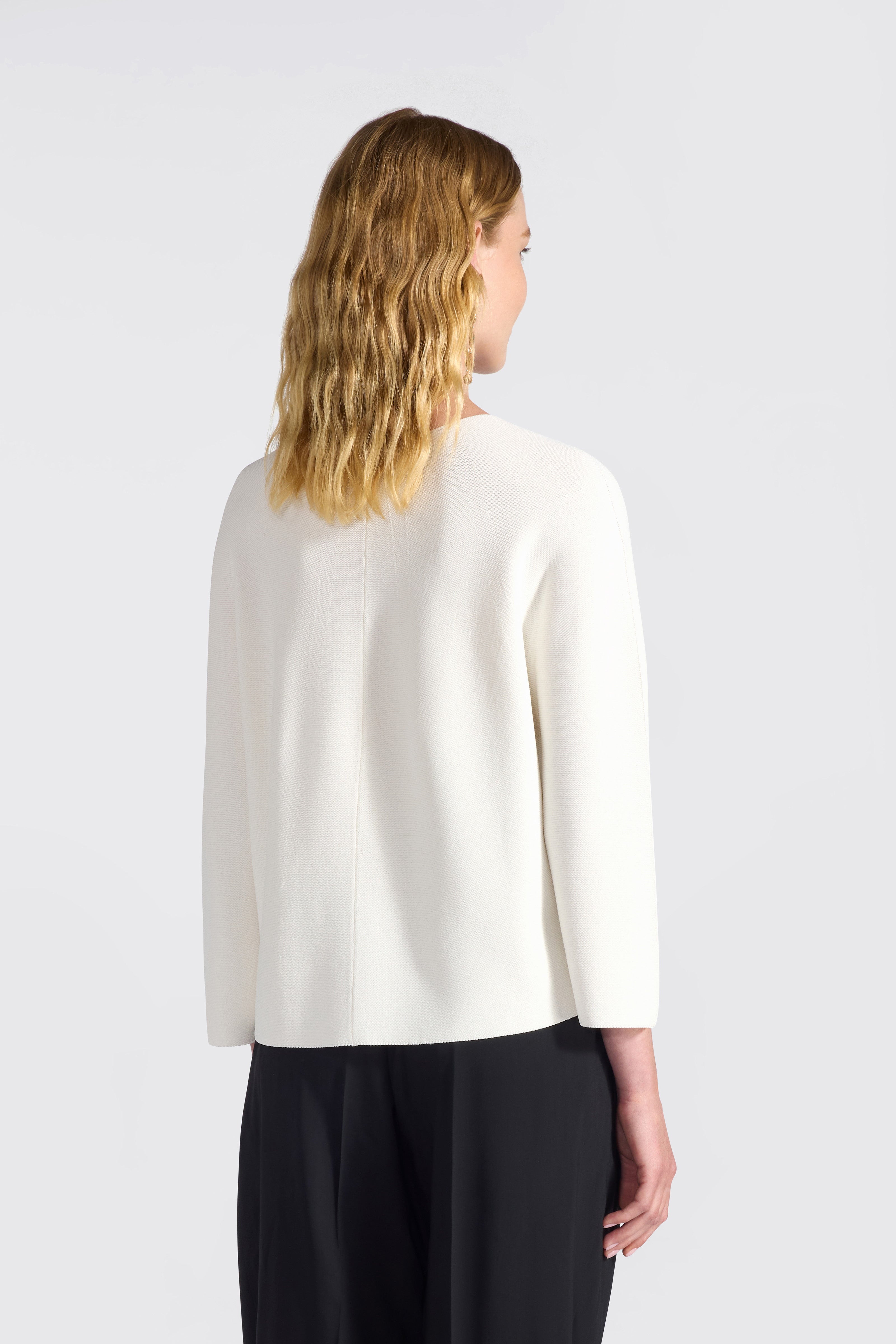 Liviana Conti Paula F6SA18 pull col V viscose noir