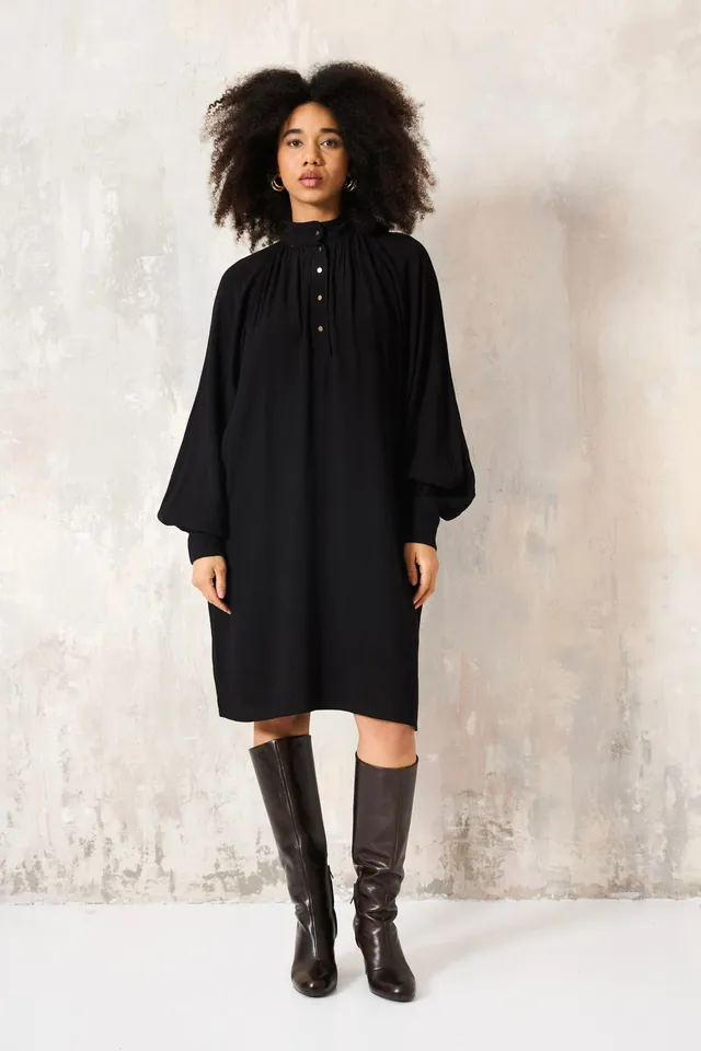 Chicosoleil Ozalee robe midi noire viscose manches longues
