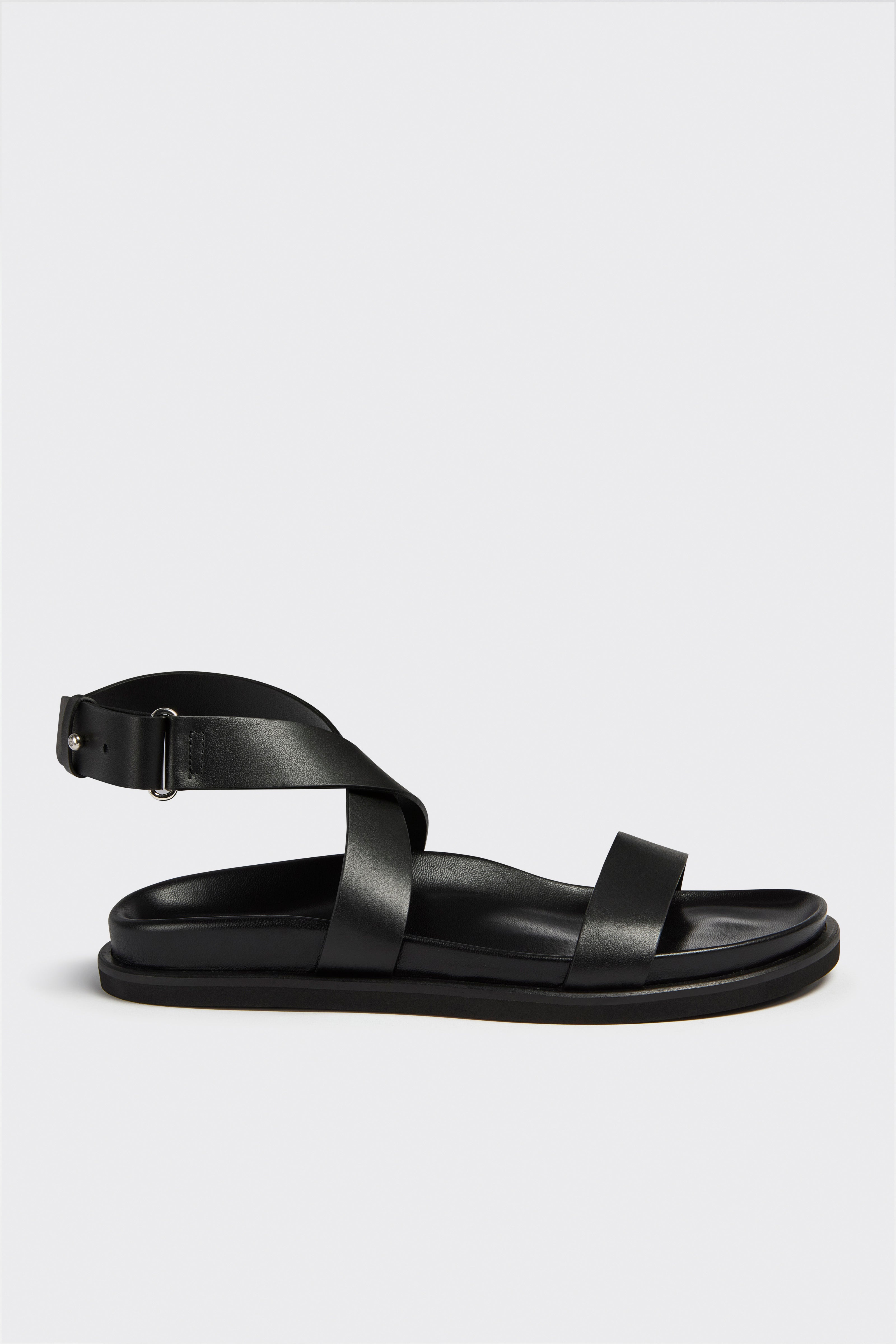 Liviana Conti Malika sandales plates noires cuir