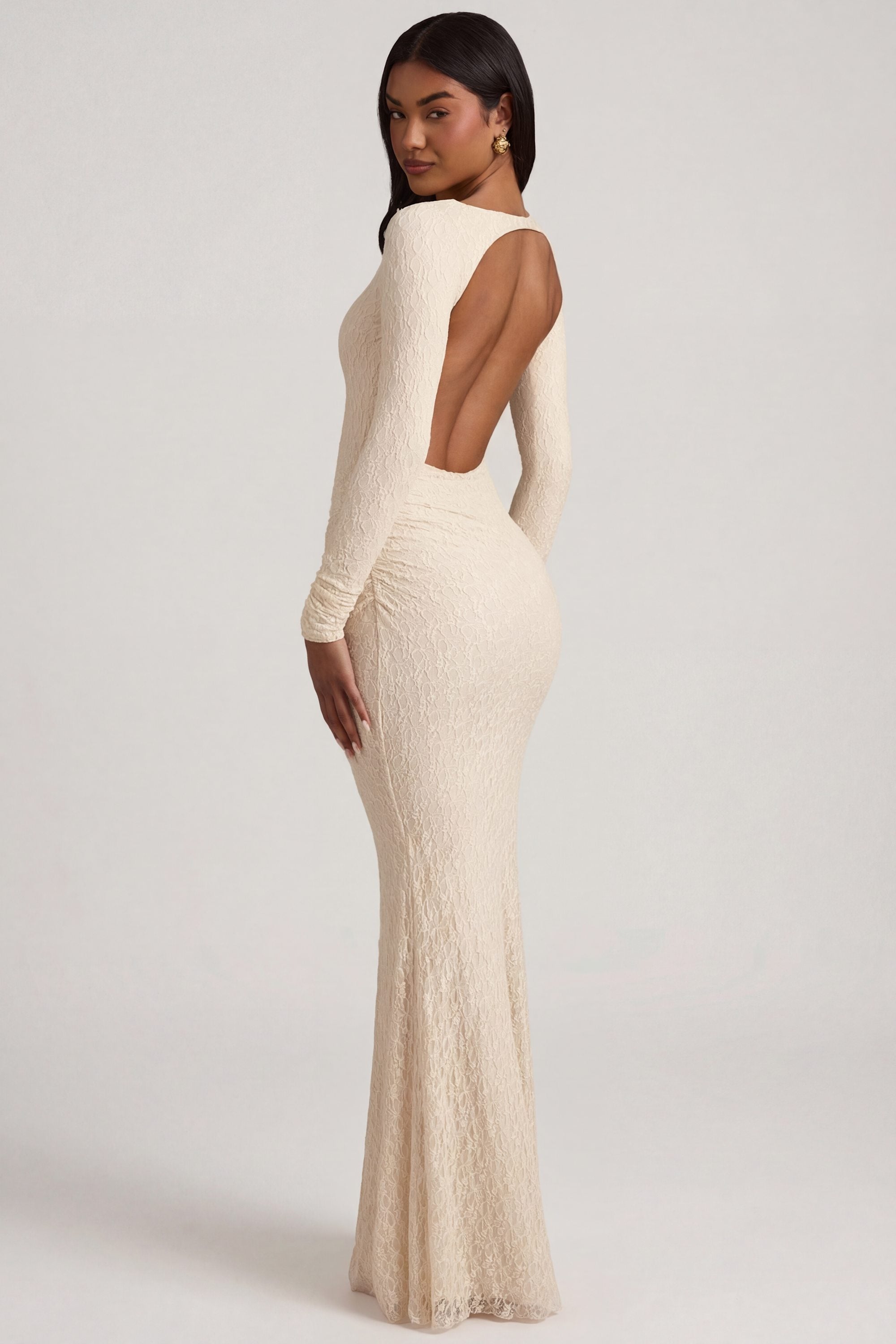 Oh Polly Tarini 14103 robe longue ivoire dentelle dos nu
