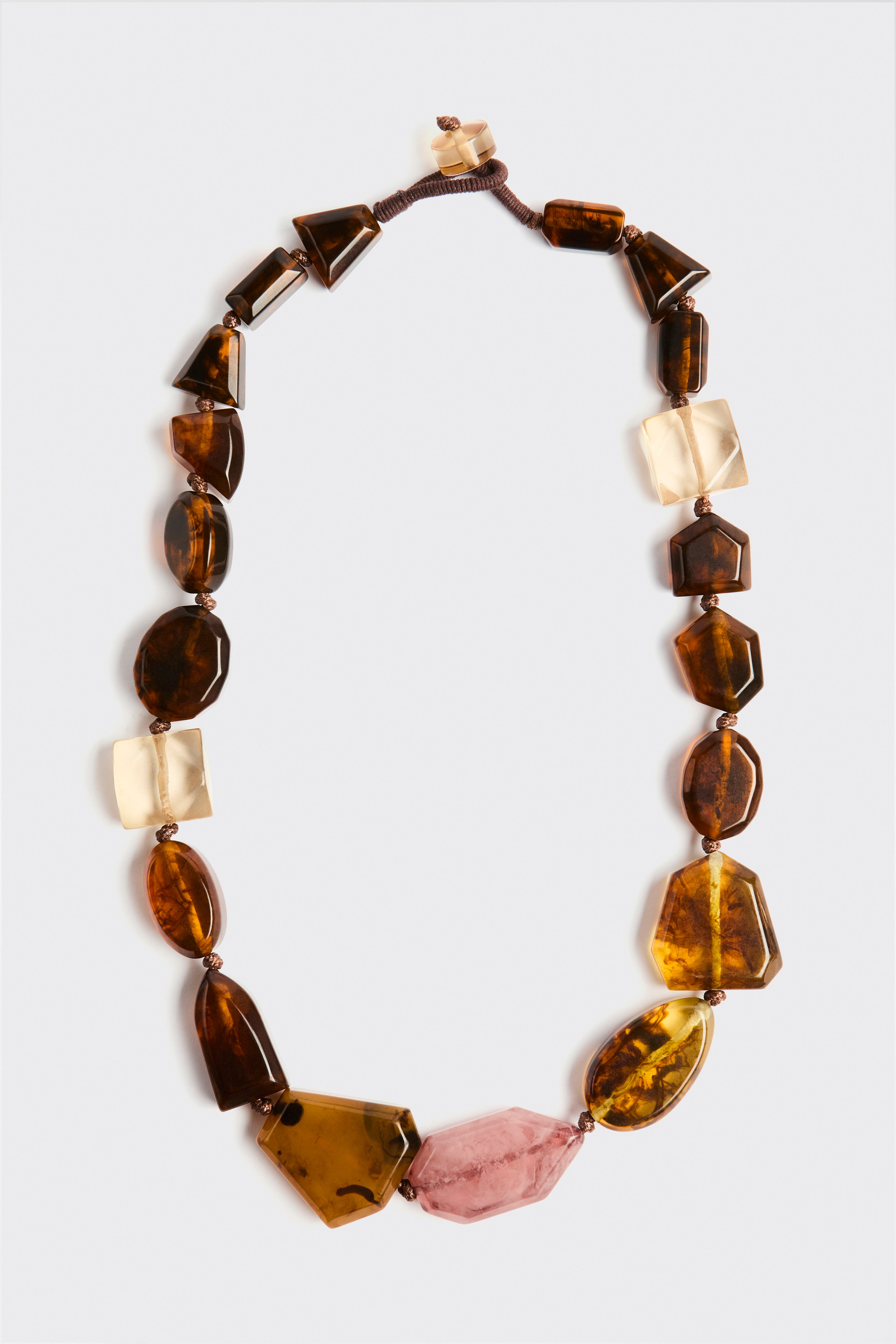 Liviana Conti Bijoux Beyza collier long ambre-quartz résine