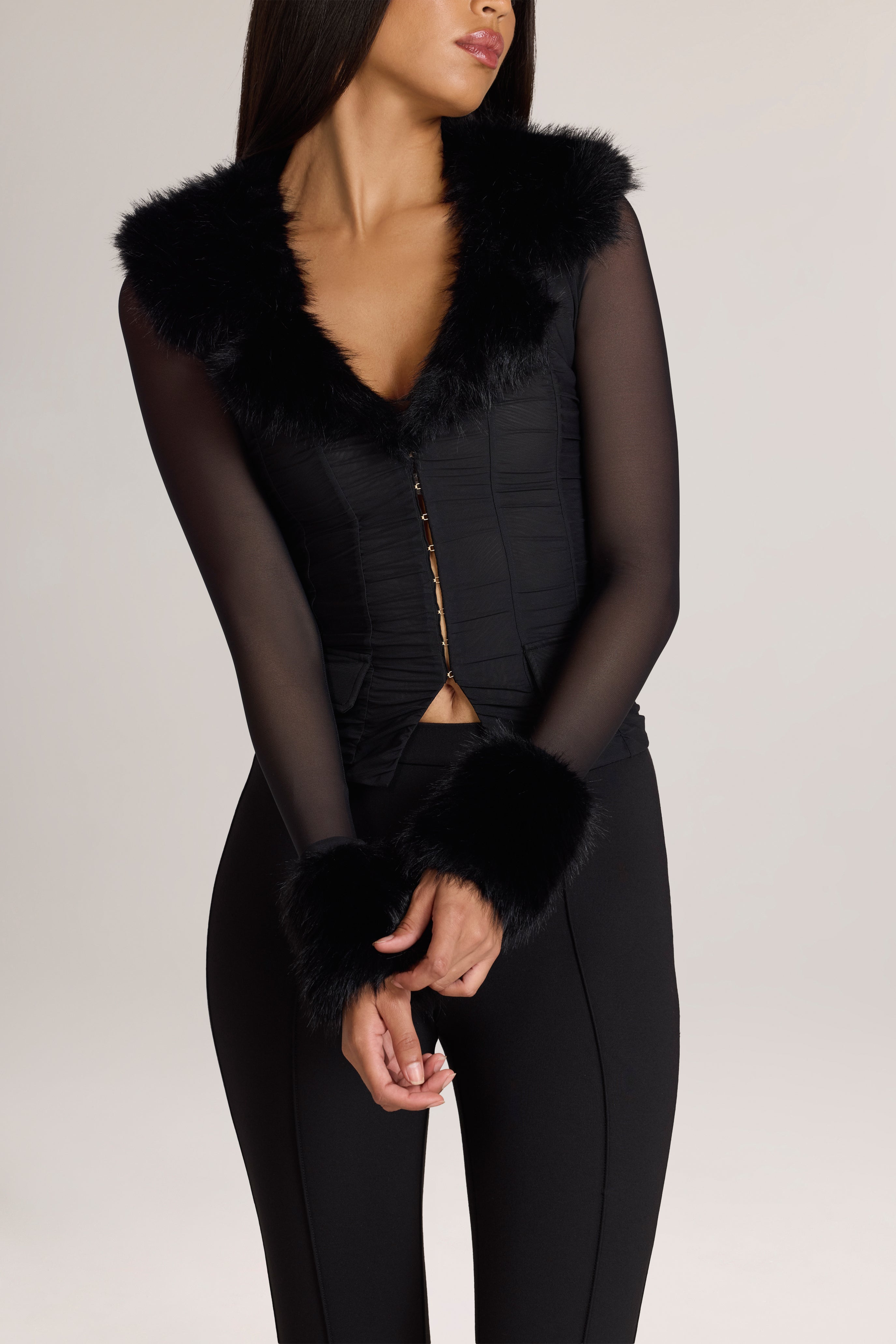 Oh Polly Norrie veste manches longues noire fausse fourrure