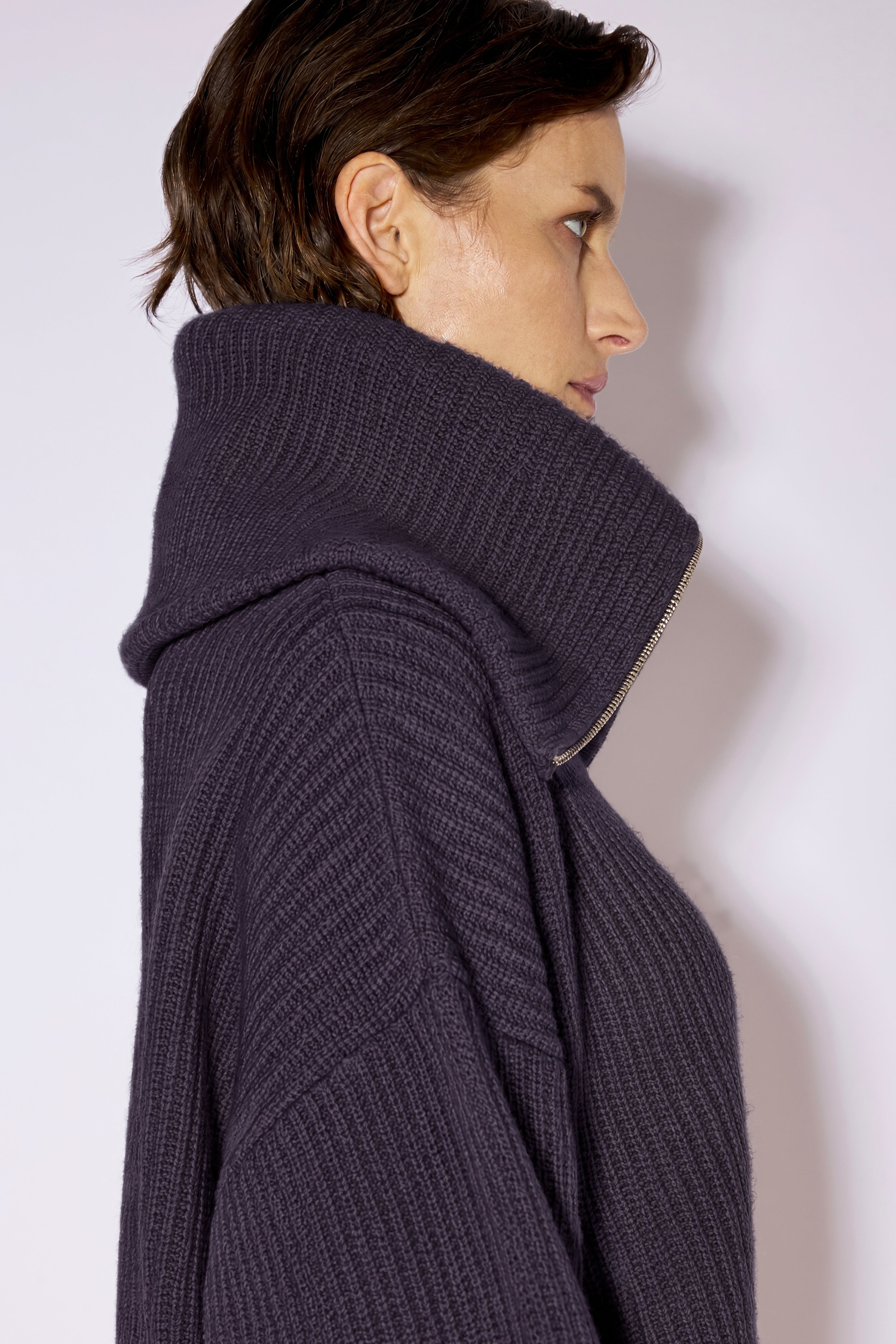 Liviana Conti Evadne pull femme pomice cachemire côtelé