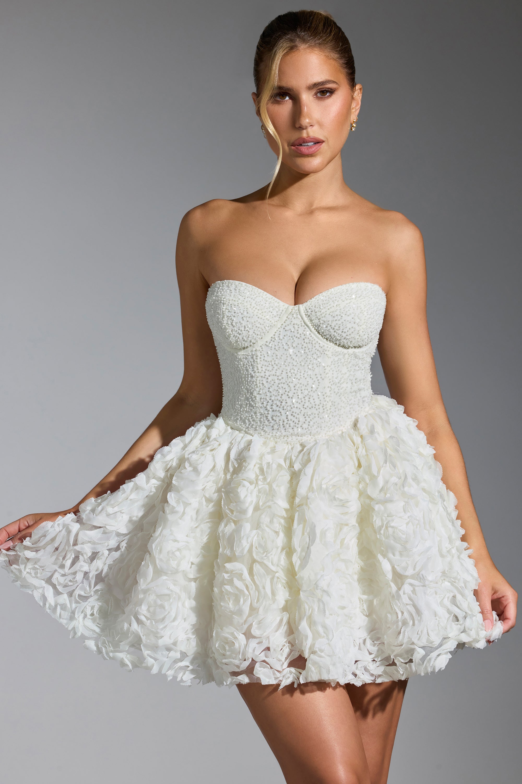 Oh Polly Embellished Evanthe 8064 robe mini corset blanc fleurs
