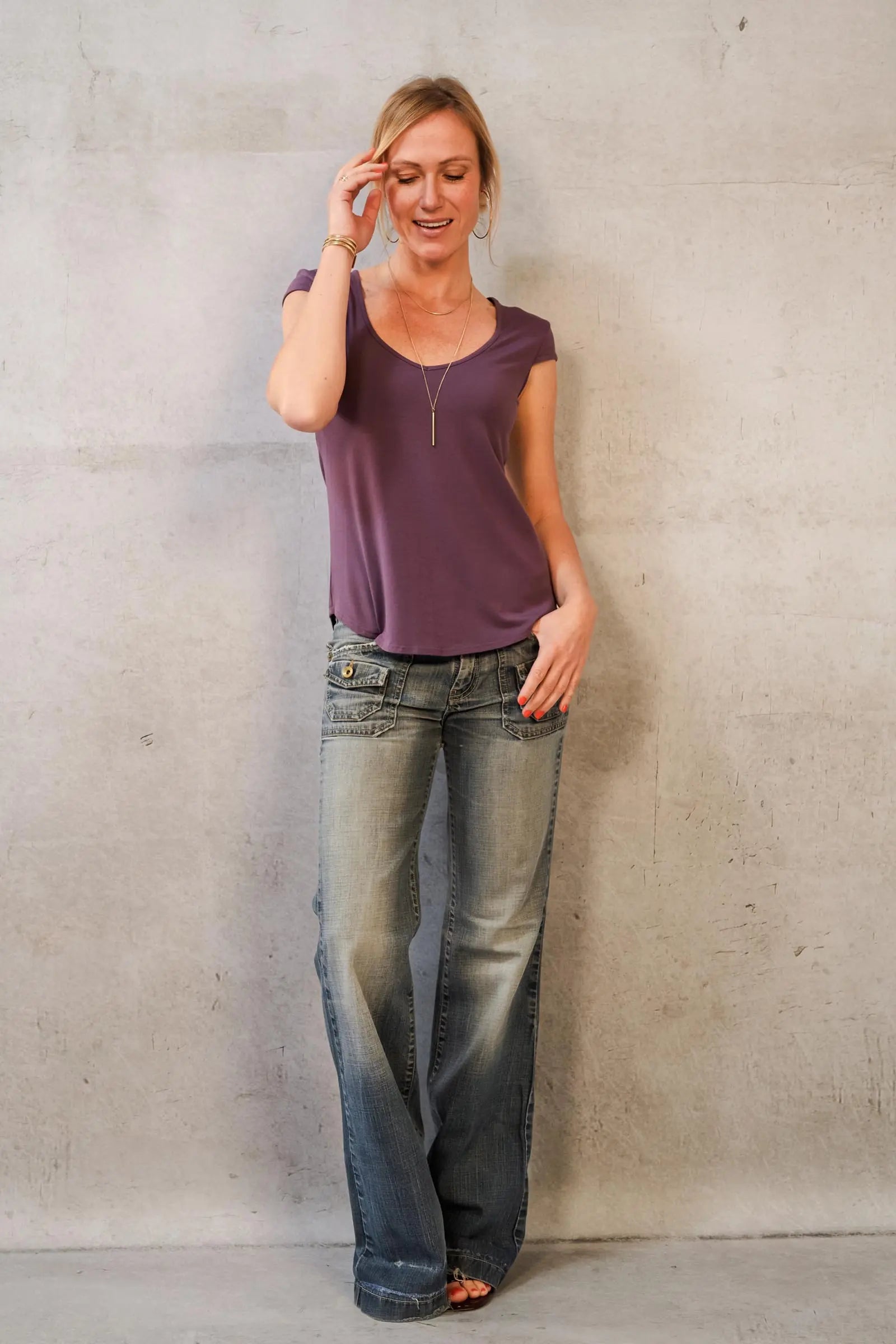 Thelma & Rose Pénélope top col V noir cintré taille 34-46