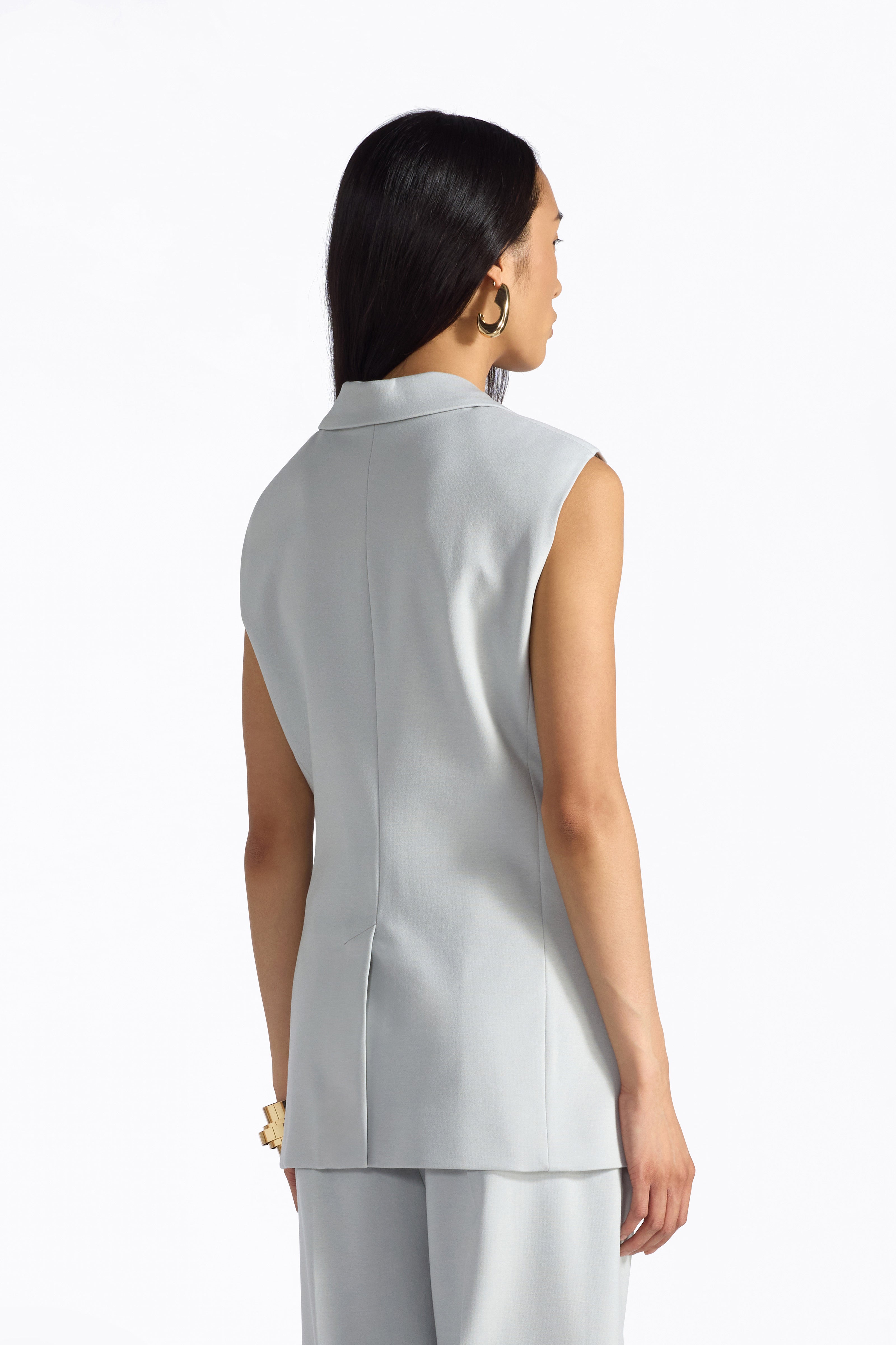 Liviana Conti Logan gilet tailleur brezza taille 42
