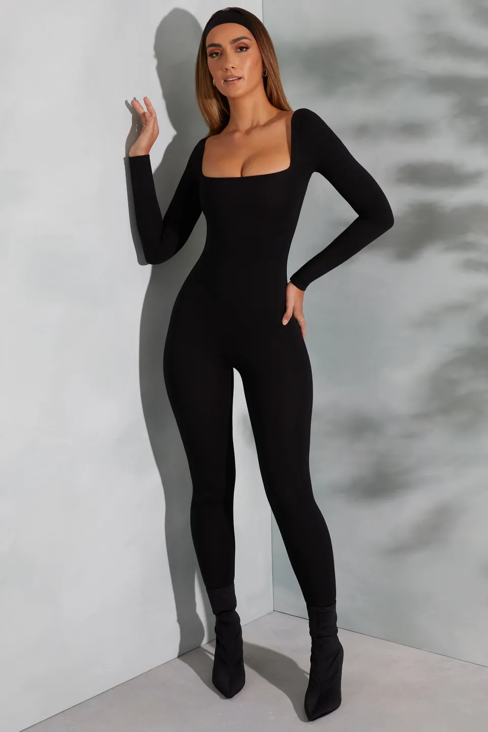 Oh Polly Delanie 3835 combinaison col carré noire bodycon