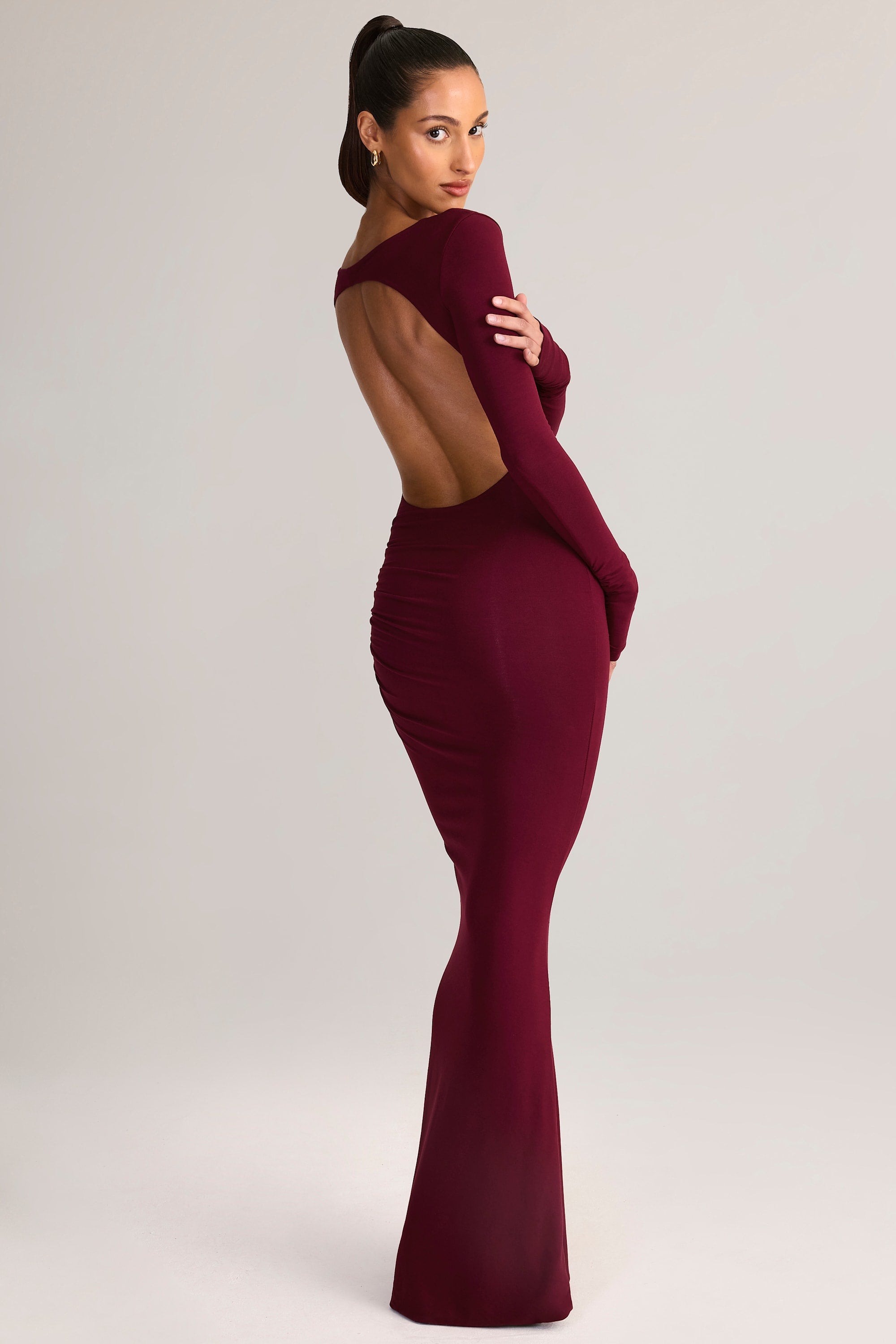 Oh Polly Regine robe longue bordeaux modal dos nu