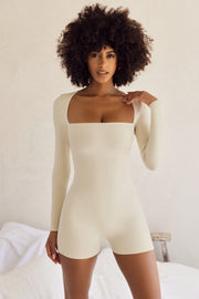 Oh Polly Rue unitard ivoire col carré manches longues