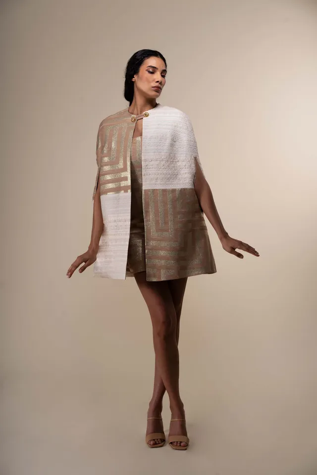 The Ethiquette Orphée Athena cape tweed XS-M
