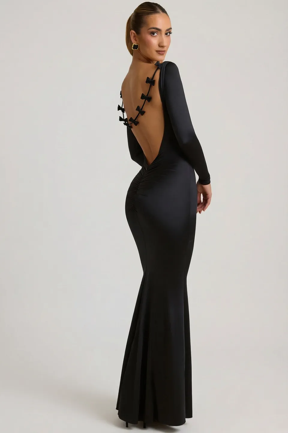 Oh Polly Dresses Alila 12424 robe longue noire dos ouvert