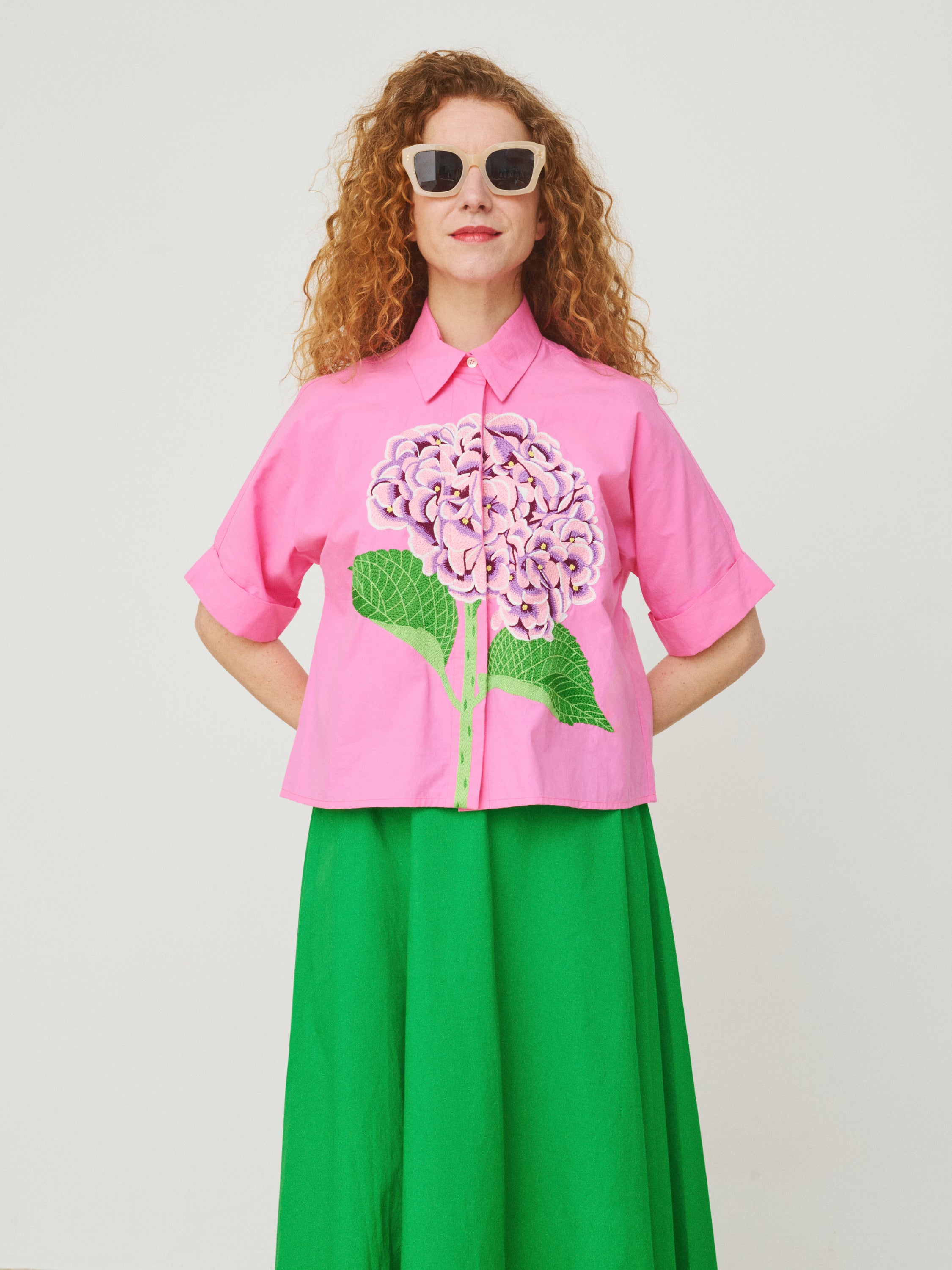 Mii Les iconiques Alba chemise rose hortensia brodé