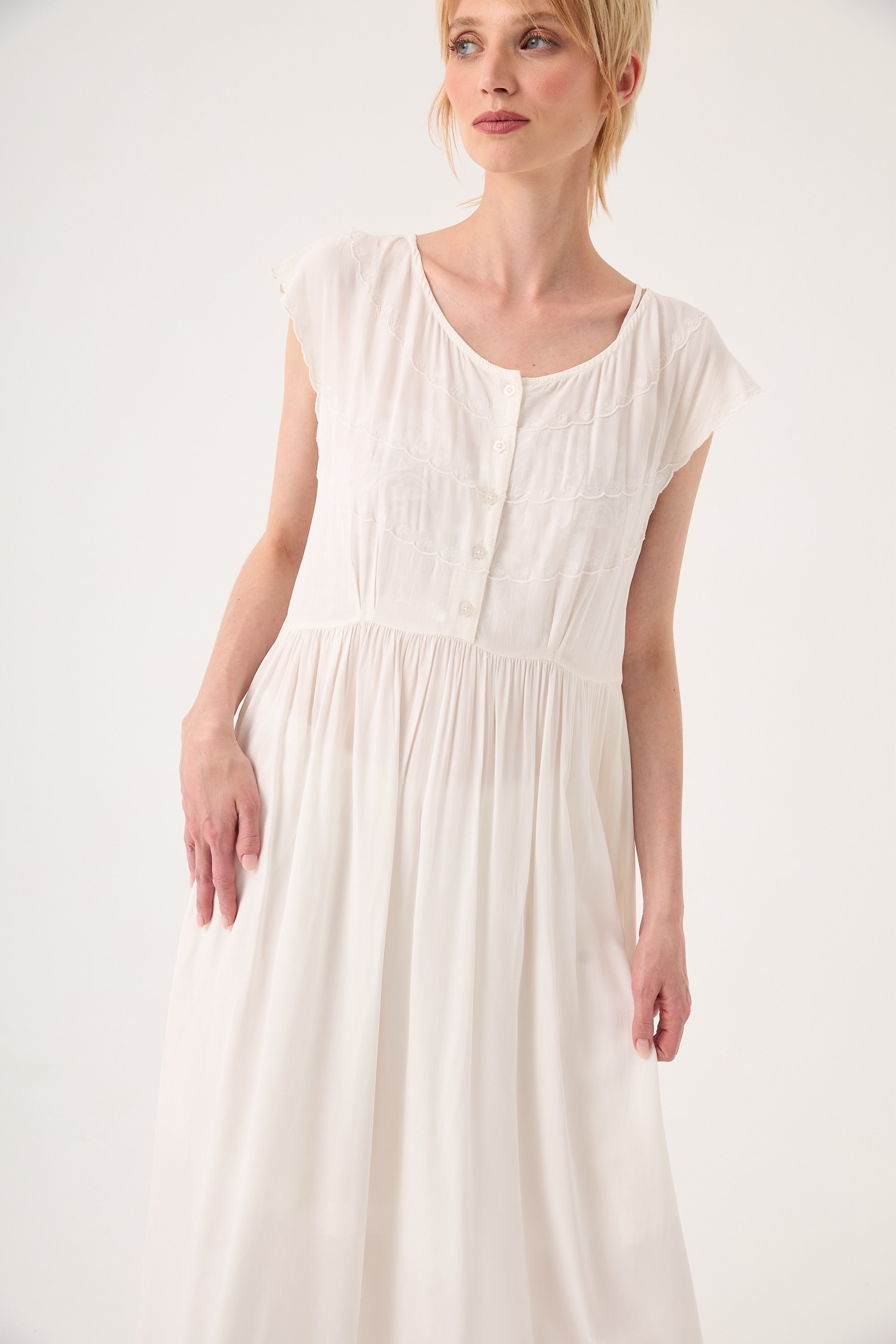 Chicosoleil Nanette robe longue ivoire satin viscose