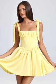 Oh Polly Draped Corset Mini Robe Jaune Satin Dos Lacé
