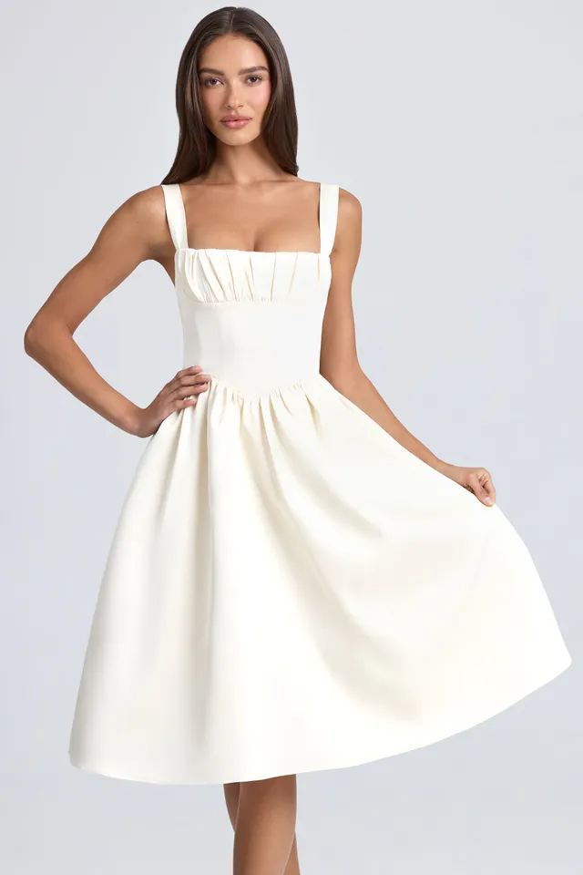 Oh Polly Marguerite Robe Midaxi Ivoire Satin Lacée