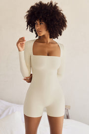 Oh Polly Rue unitard ivoire col carré manches longues