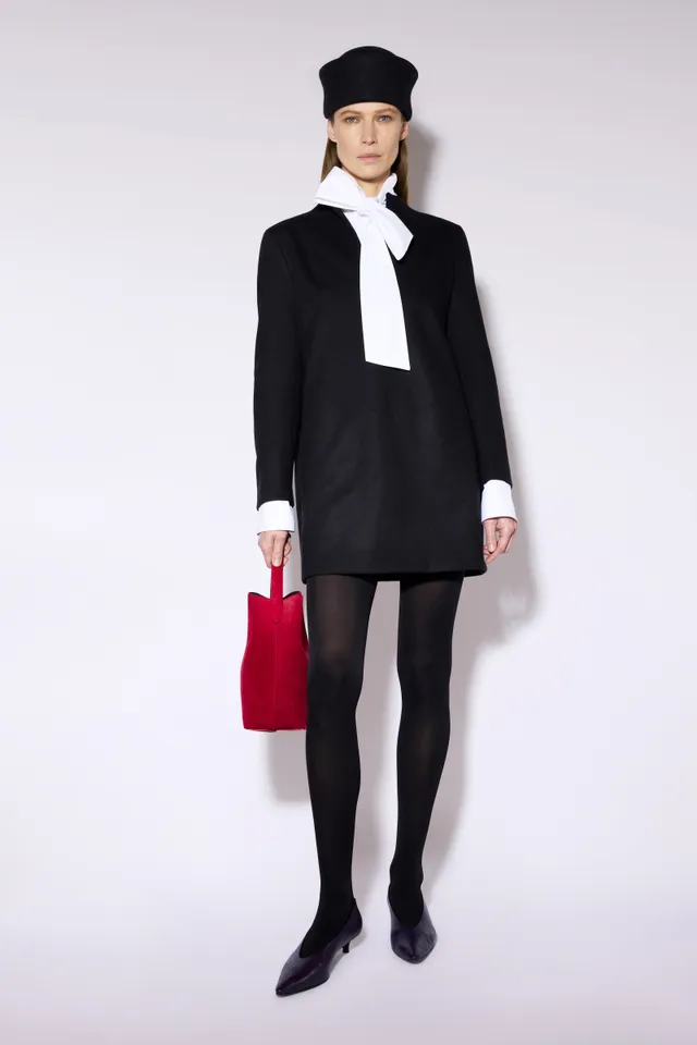 Liviana Conti Lizzie robe mini noire cachemire