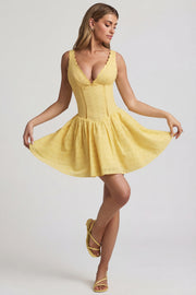 Oh Polly Sabina mini robe broderie jaune pastel nœud