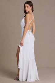 Oh Polly robe chiffon col bénitier blanche Snow fente