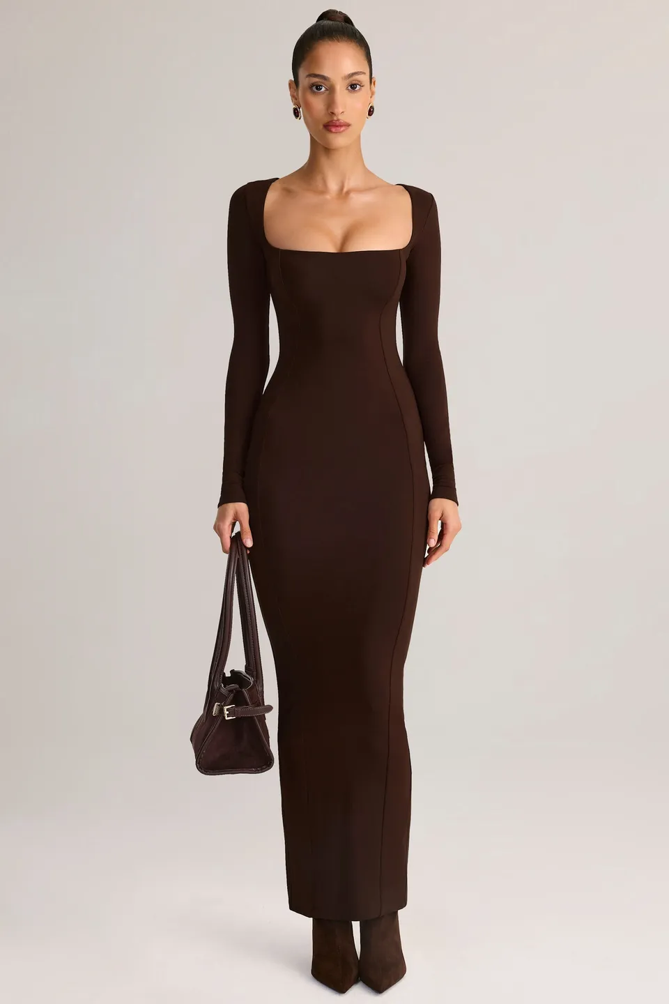 Oh Polly Lux robe longue marron col carré moulante
