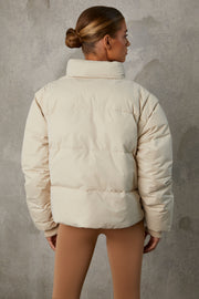 Oh Polly Essential doudoune cropped sand manches amovibles