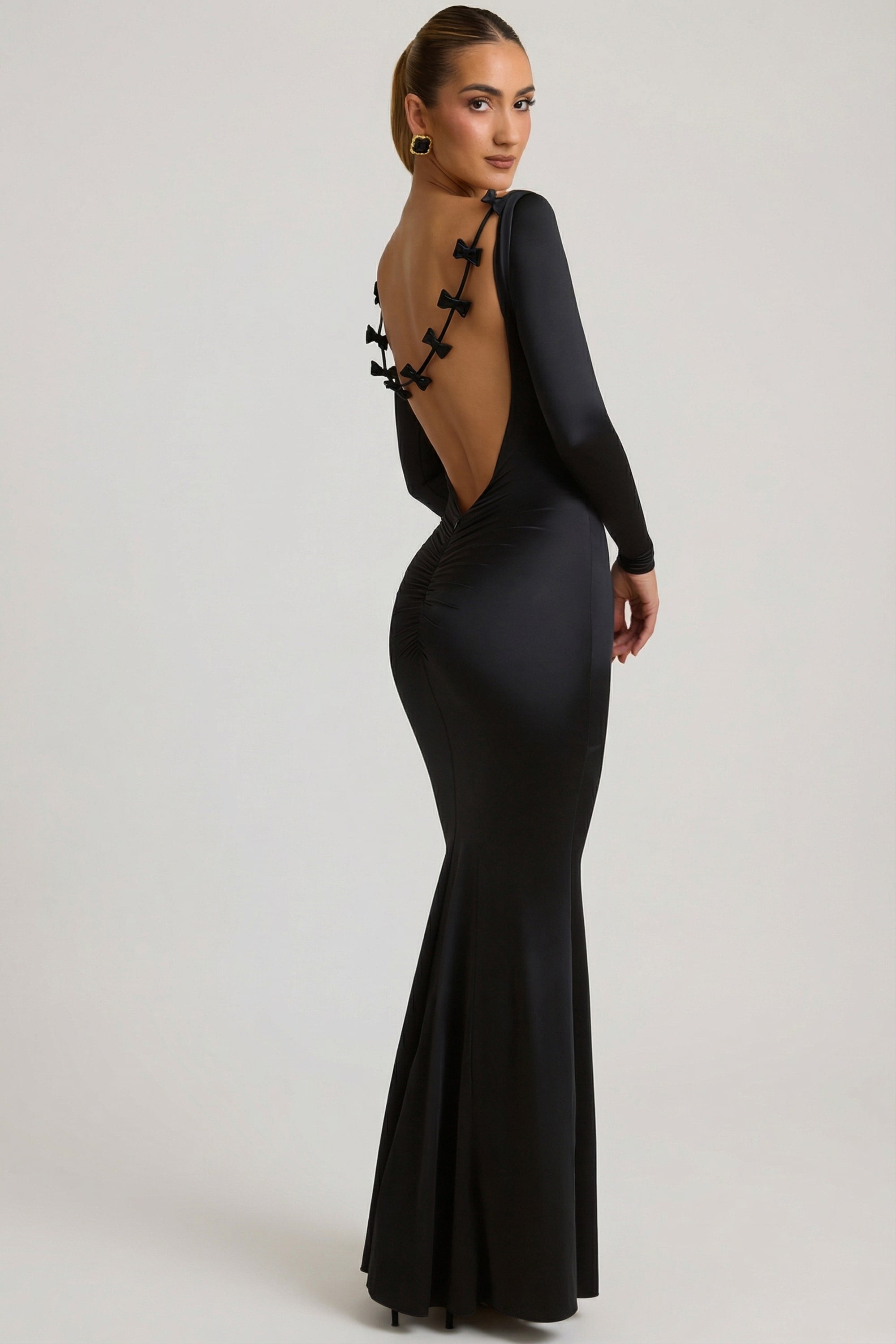 Oh Polly Dresses Alila 12424 robe longue noire dos ouvert
