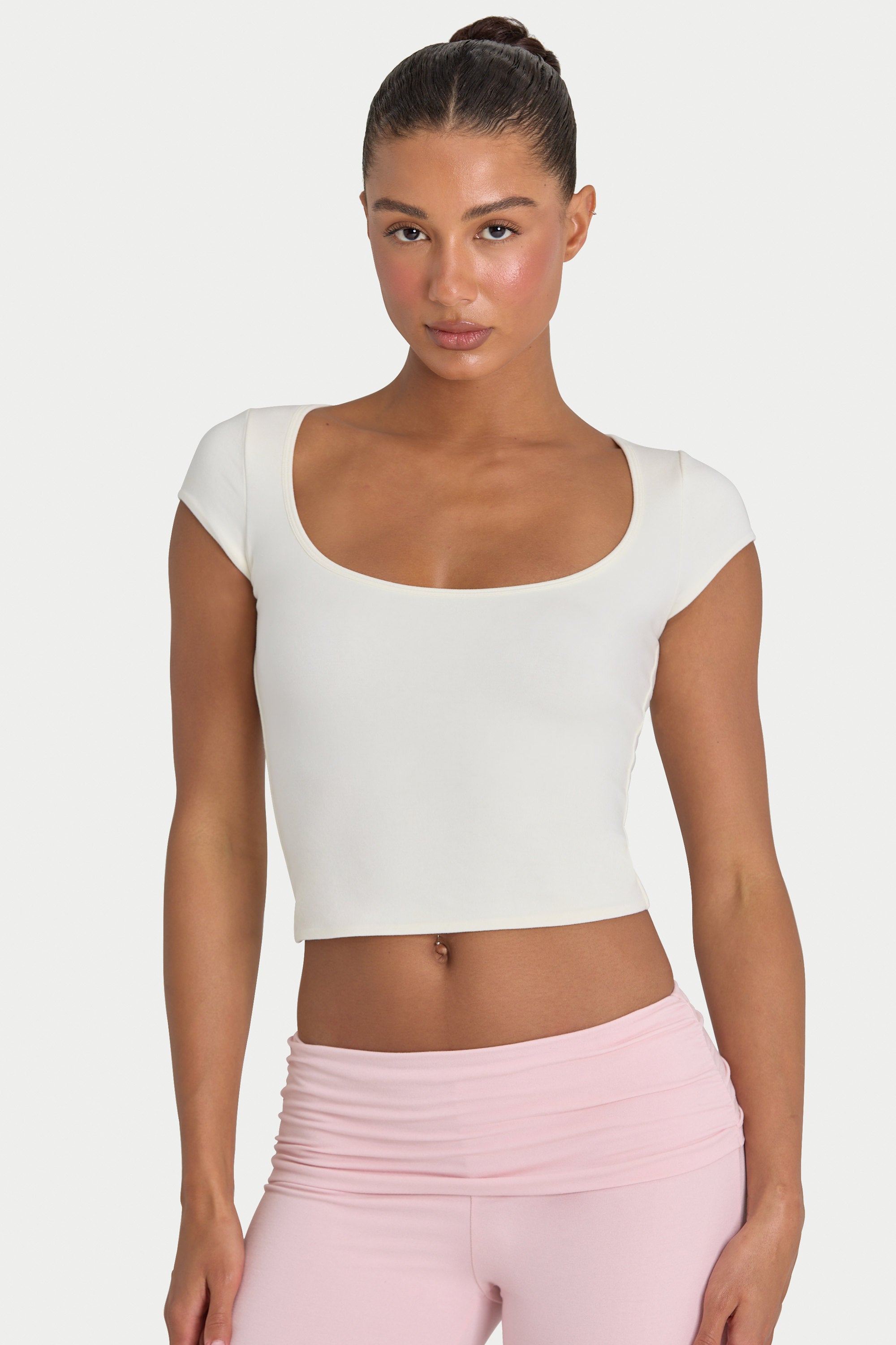 Oh Polly ButterCloud crop top Coconut double épaisseur sculptant