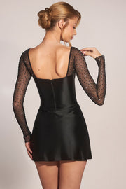 Oh Polly Embellished Draped Mini Robe noire satin manches longues
